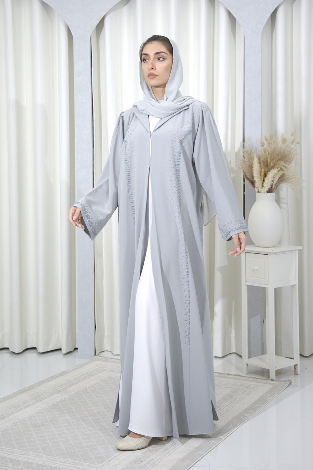 Munira Abaya-613