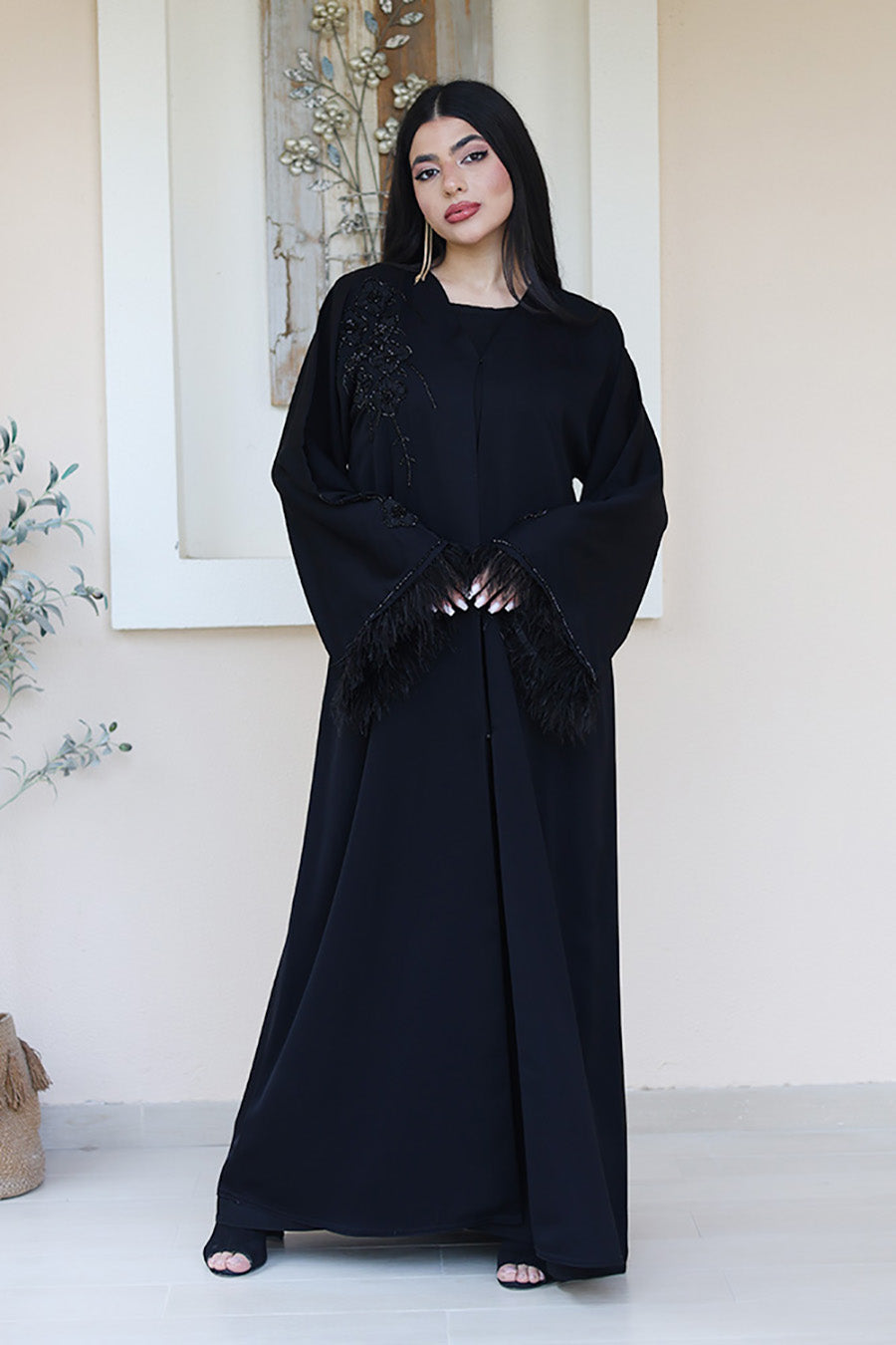Black-Feathered-Elegance-Abaya-775