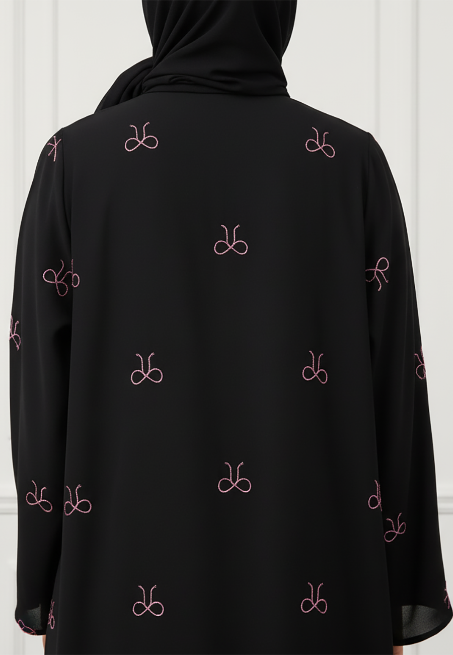Classic-Black-with-Pastel-Pink-accents-893