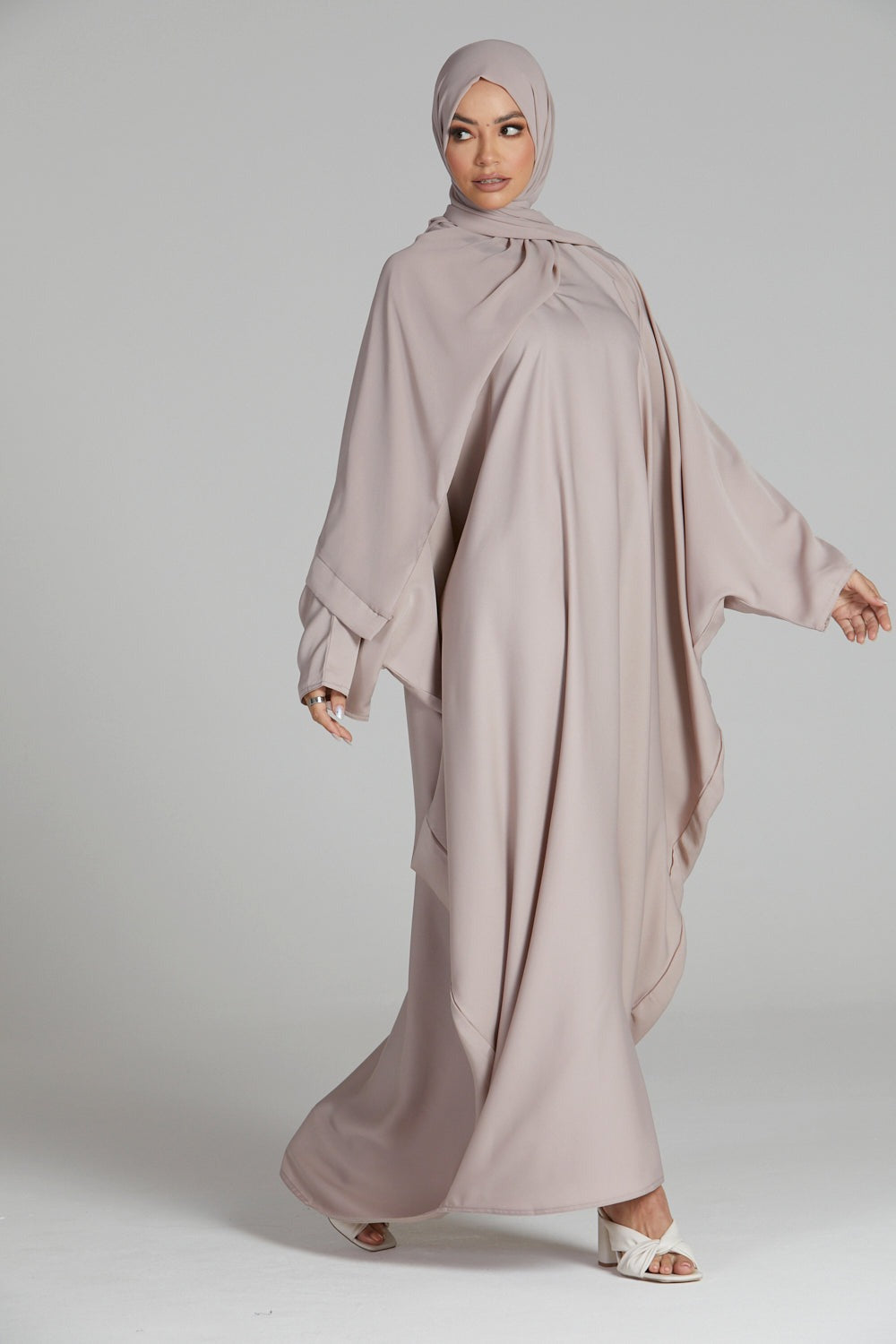 Nukhbaa Abaya-N238A