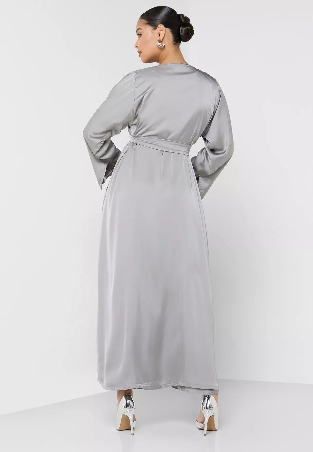 Nukhbaa Premium Abaya-ABC01