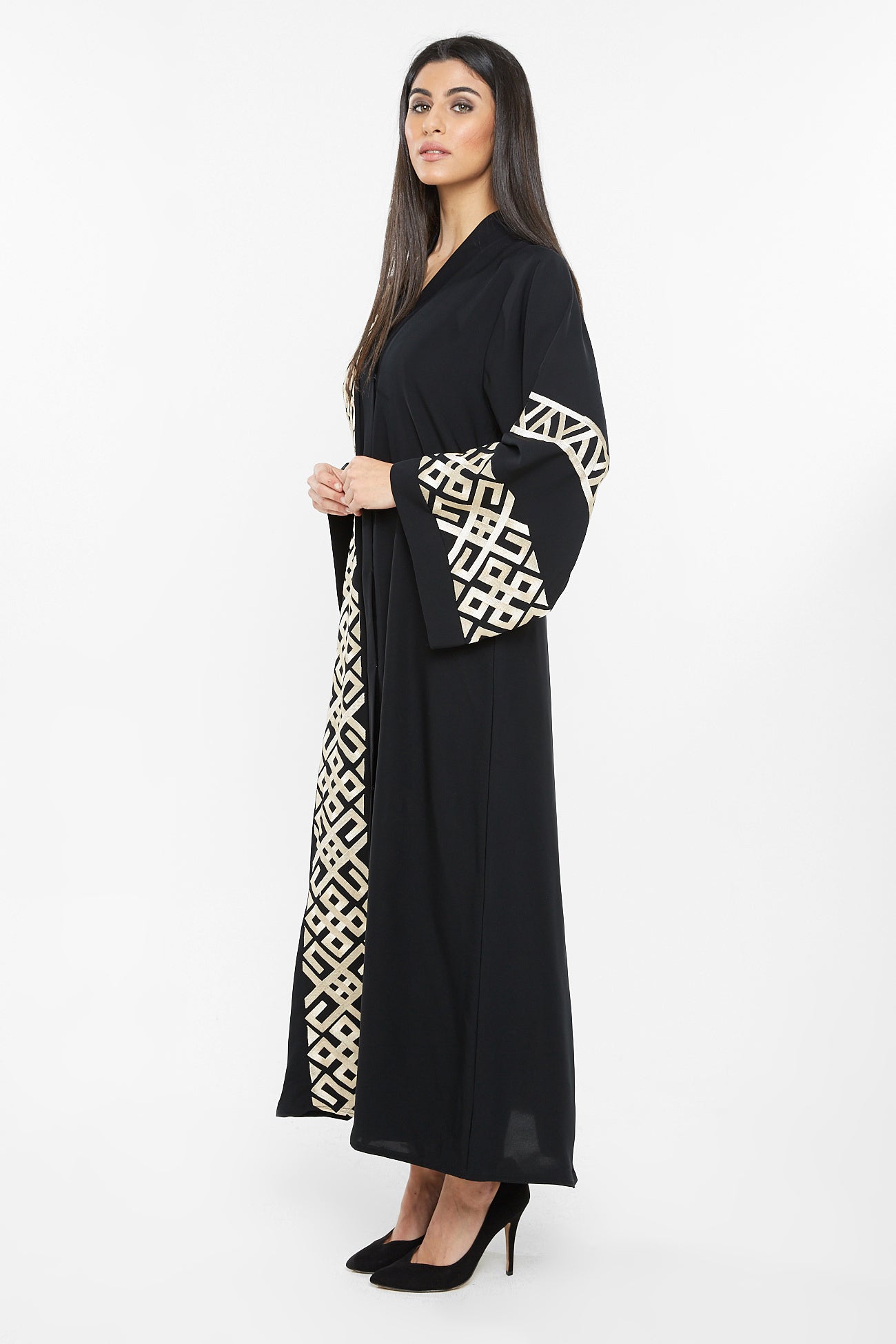 Abaya-AJ132A