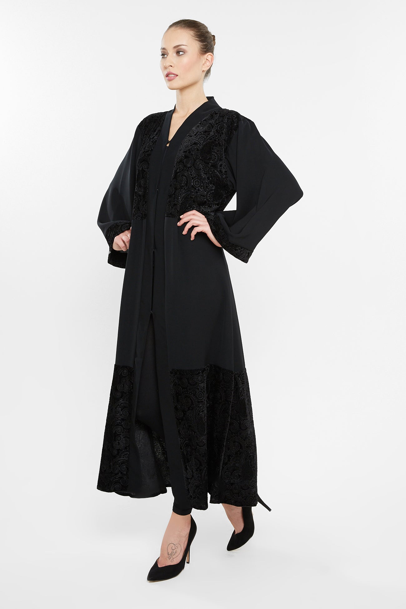 Abaya-AJ142A