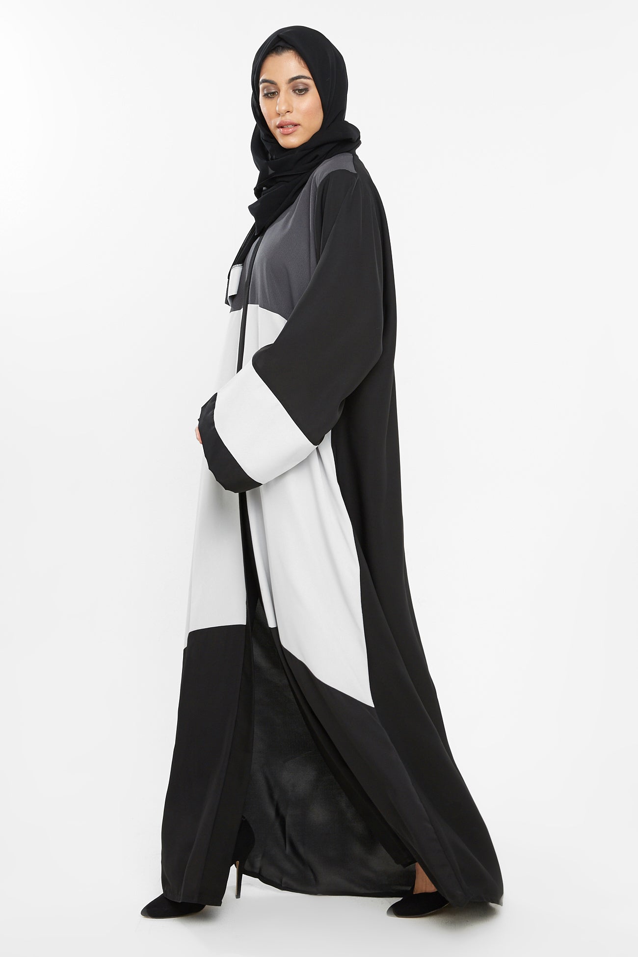 Abaya-AJ143A