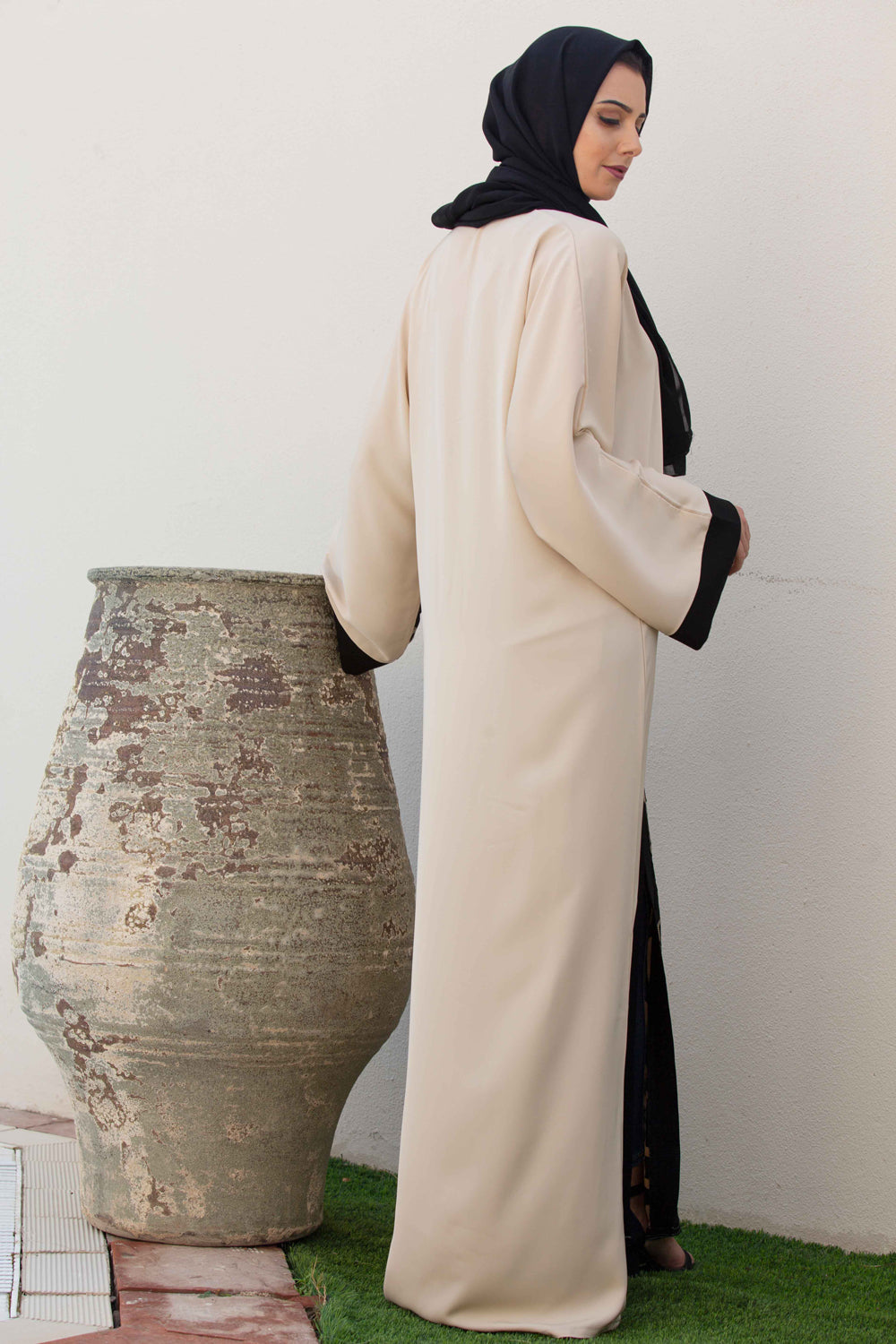Abaya-AJ1715A