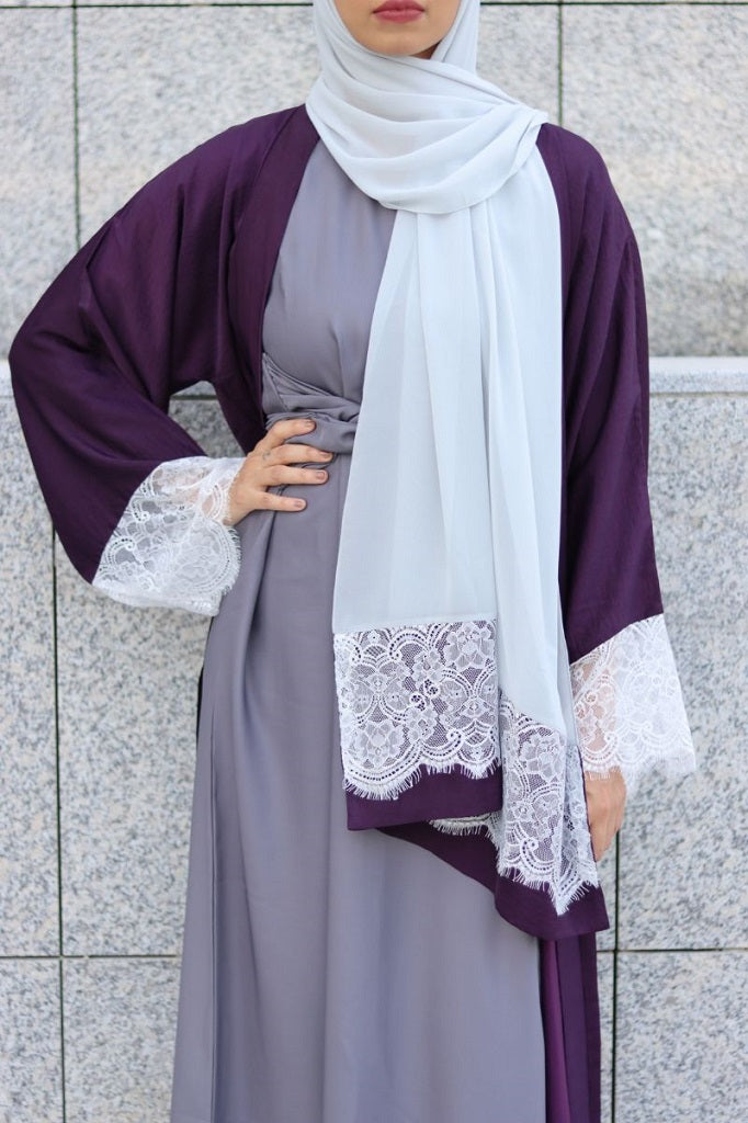 Yasmine abaya