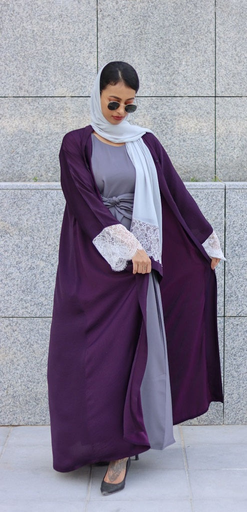 Yasmine abaya