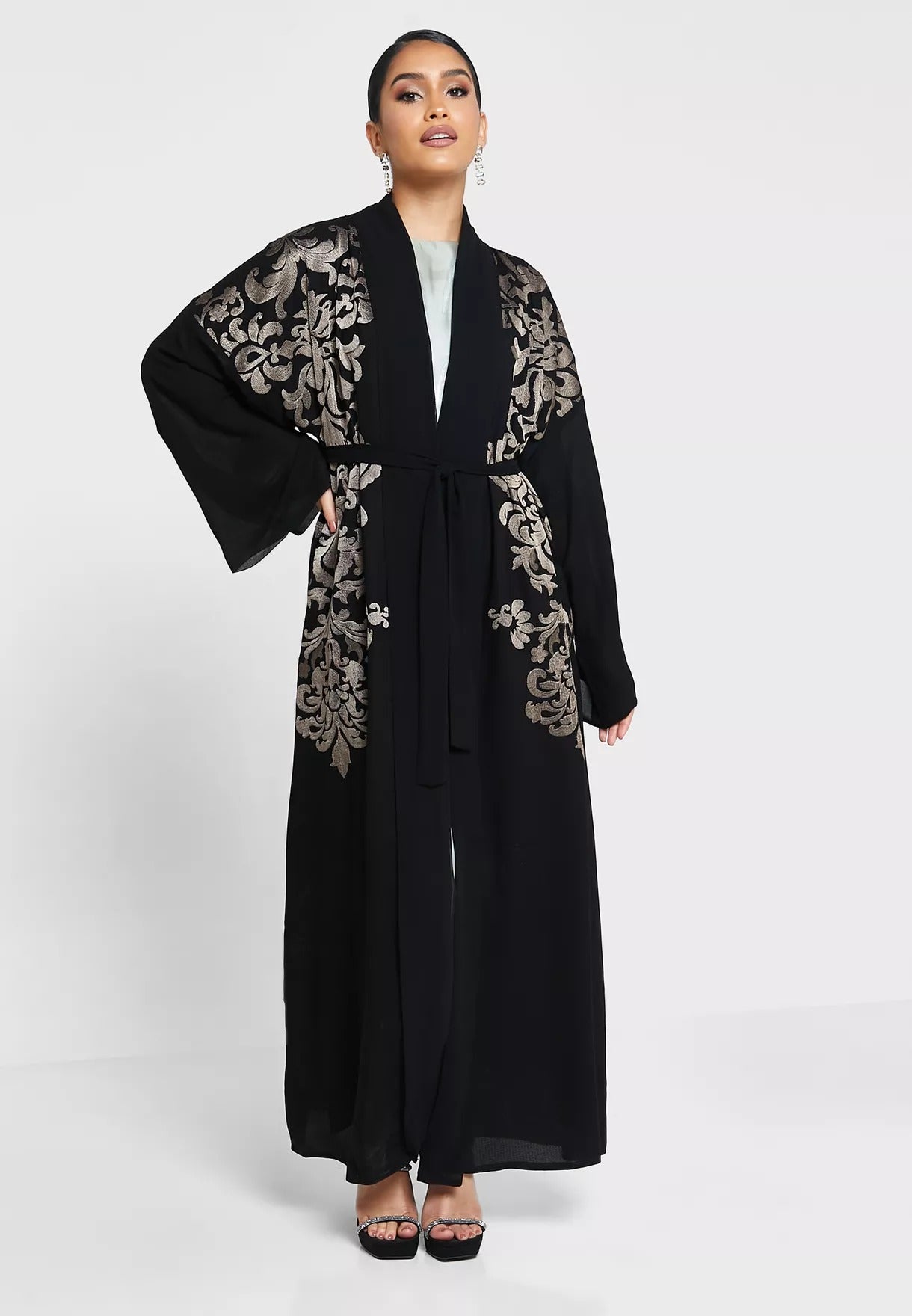 Nukhbaa Premium Abaya