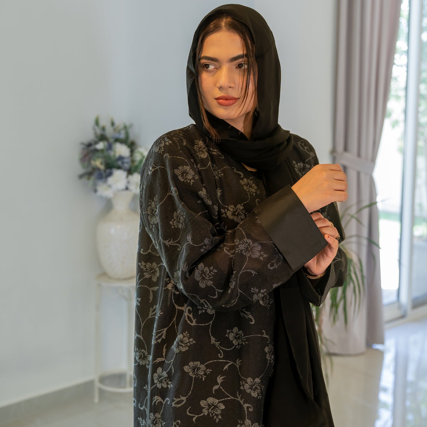 Nukhbaa Premium Abaya