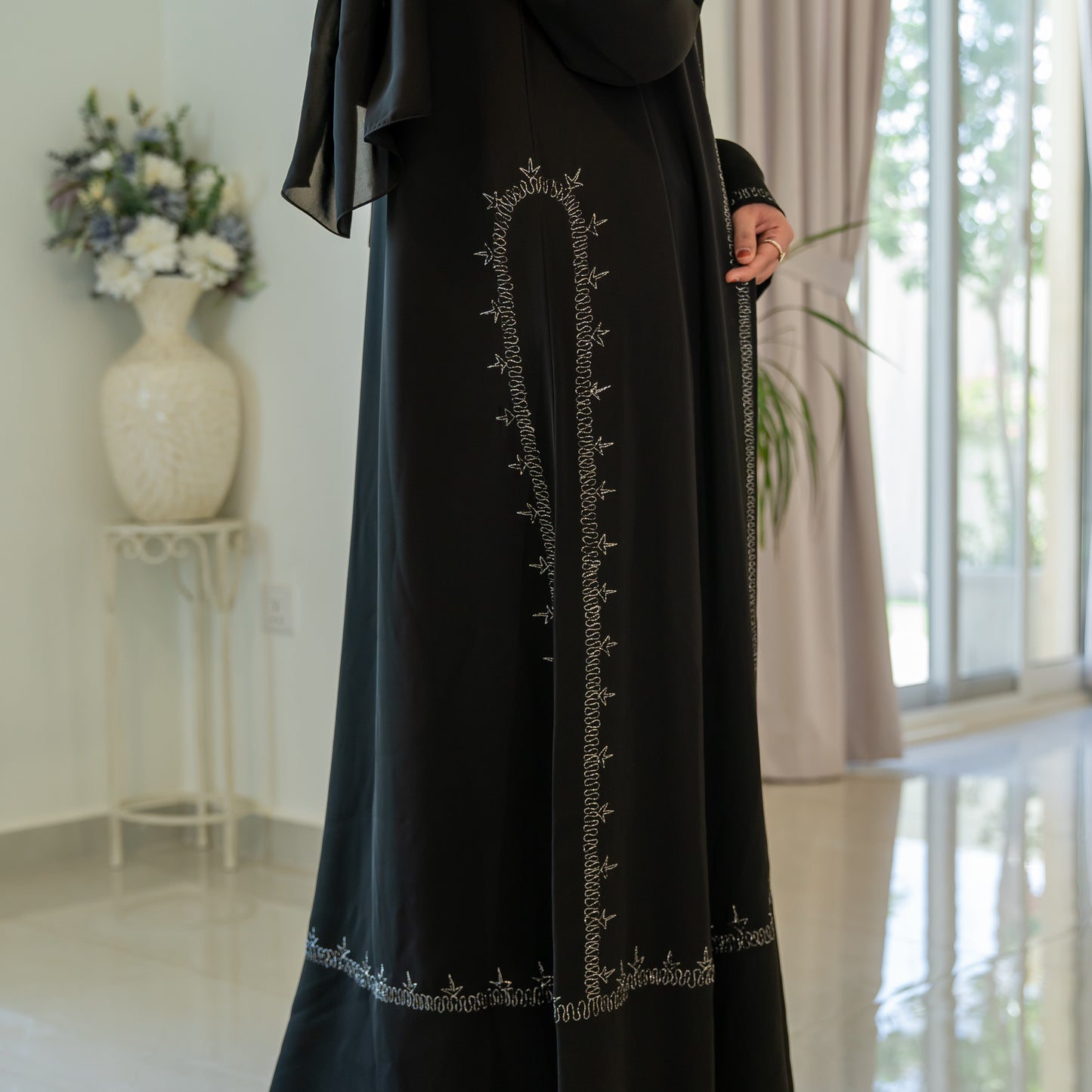 Nukhbaa Premium Abaya