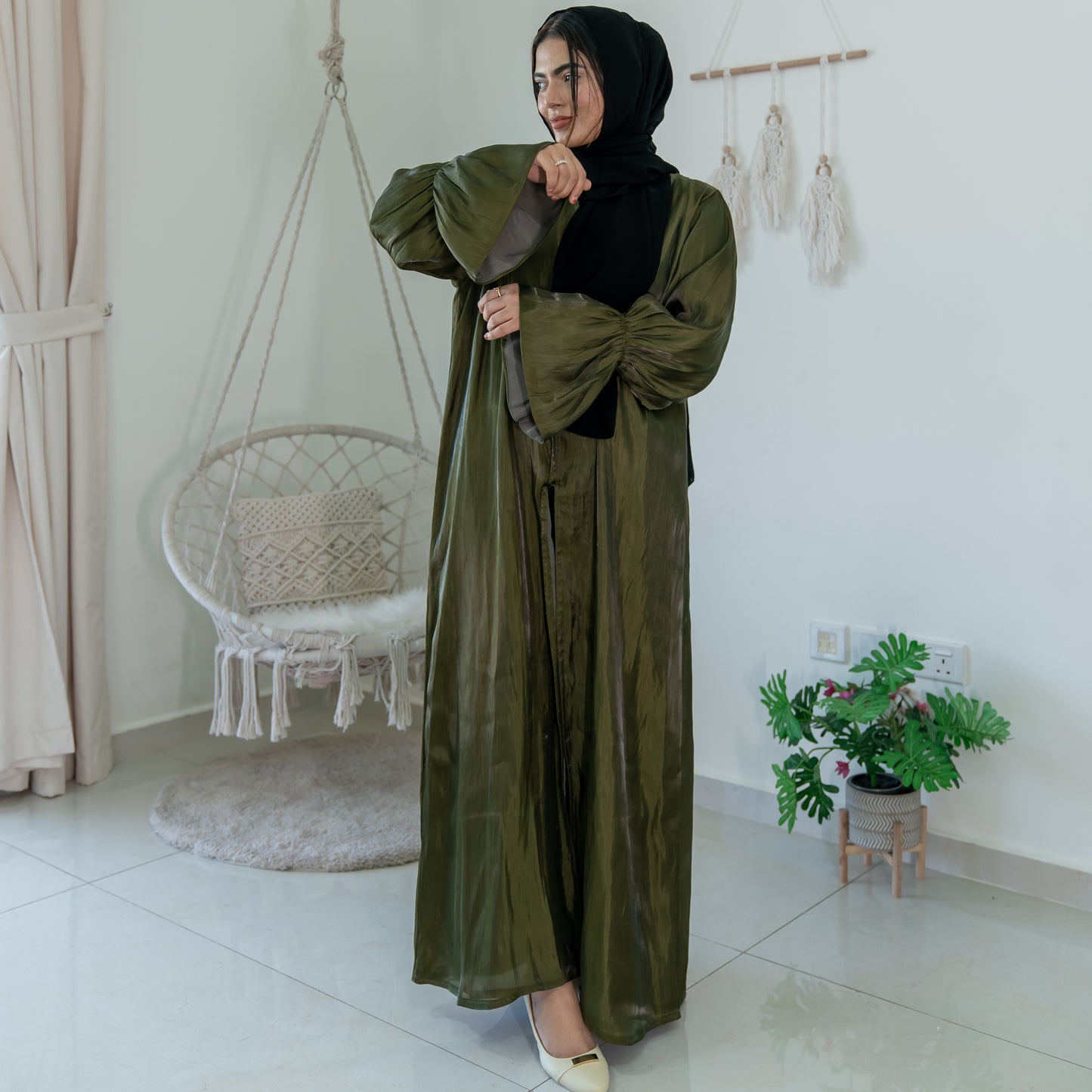Nukhbaa Premium Abaya