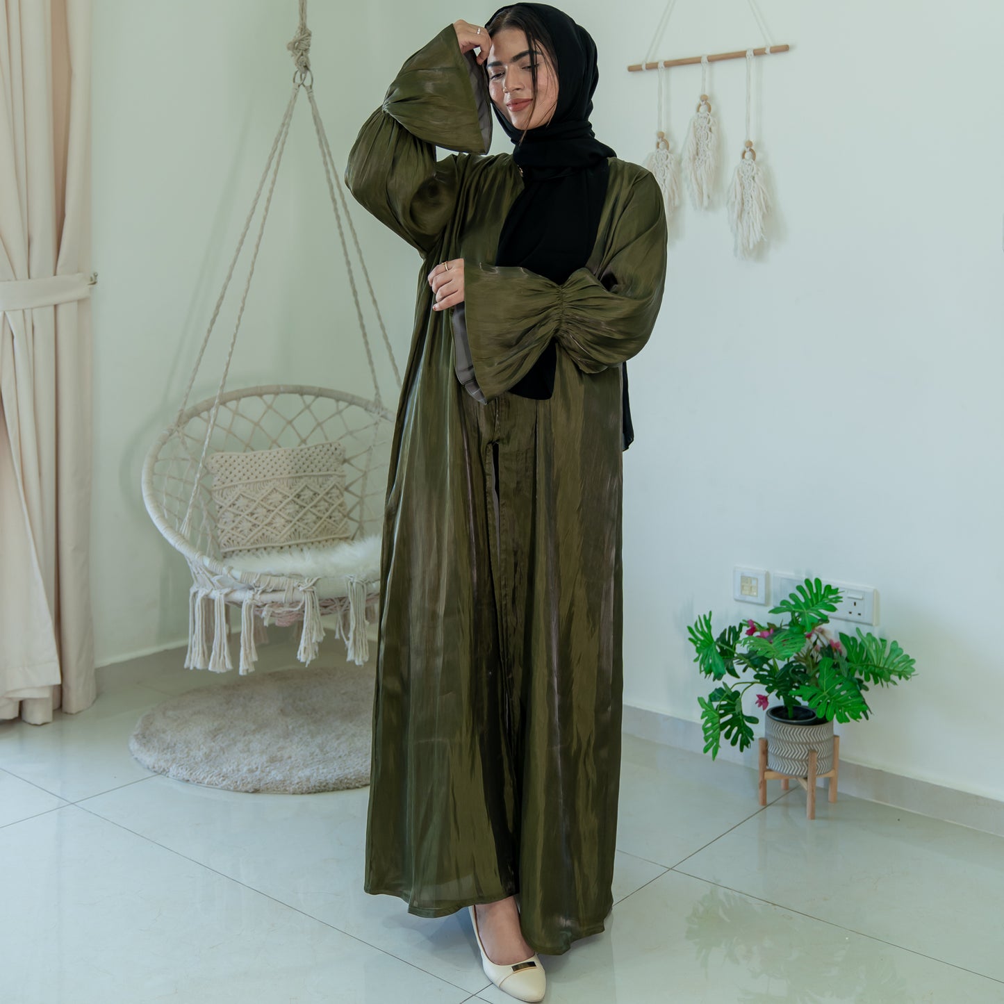 Nukhbaa Premium Abaya