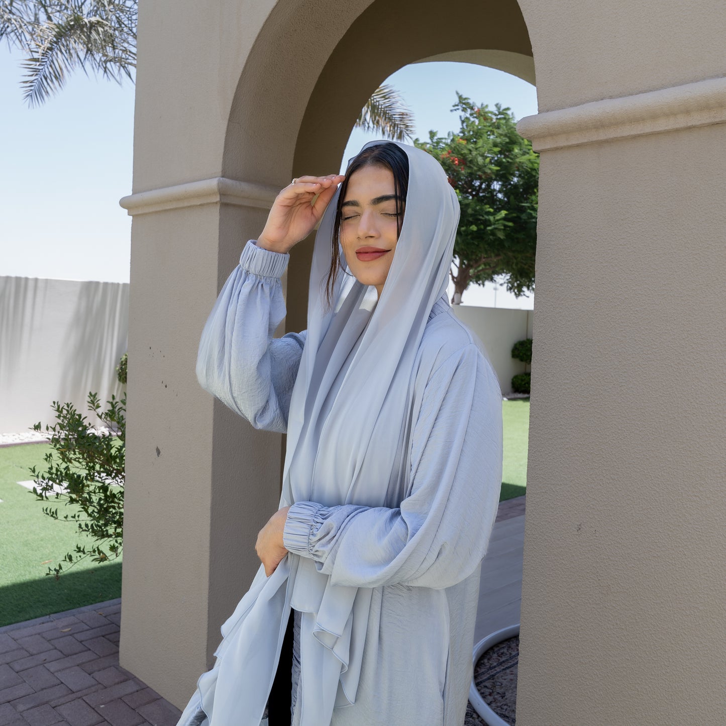 Breeze abaya