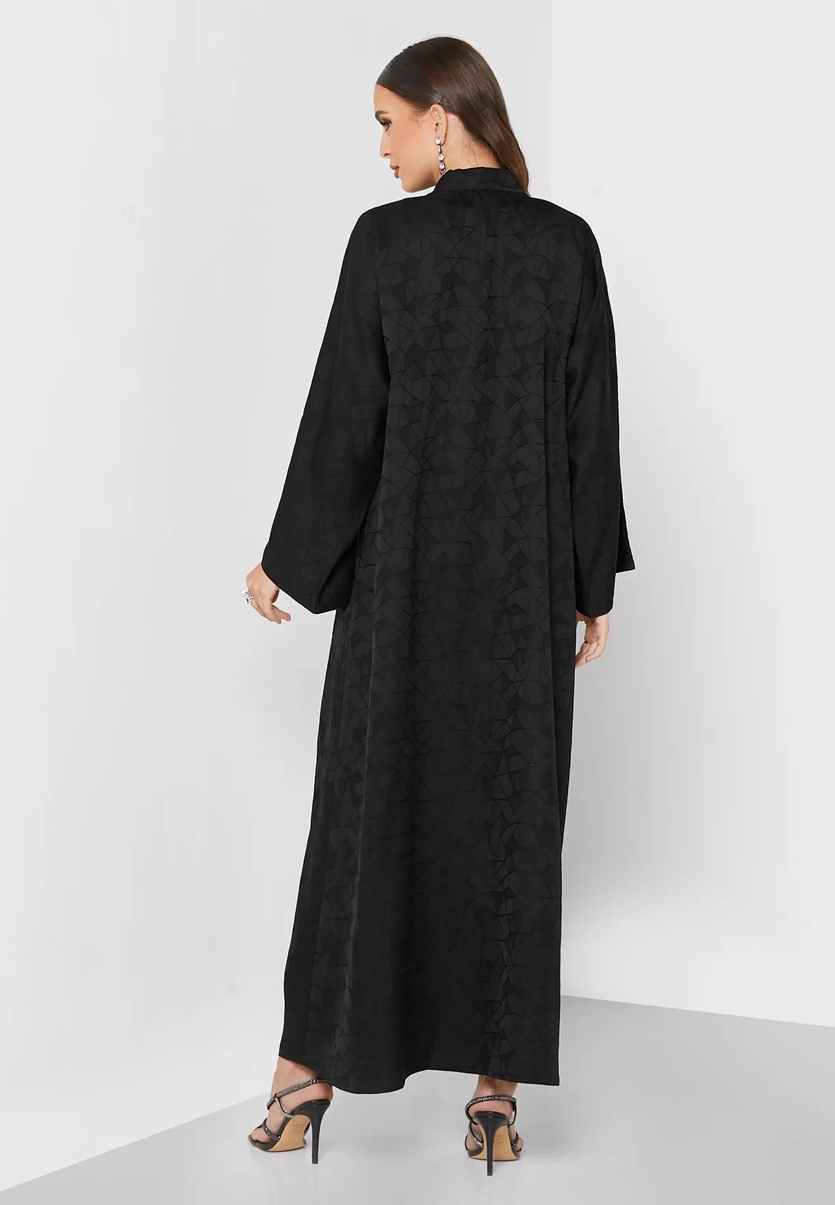 Nukhbaa Premium Abaya