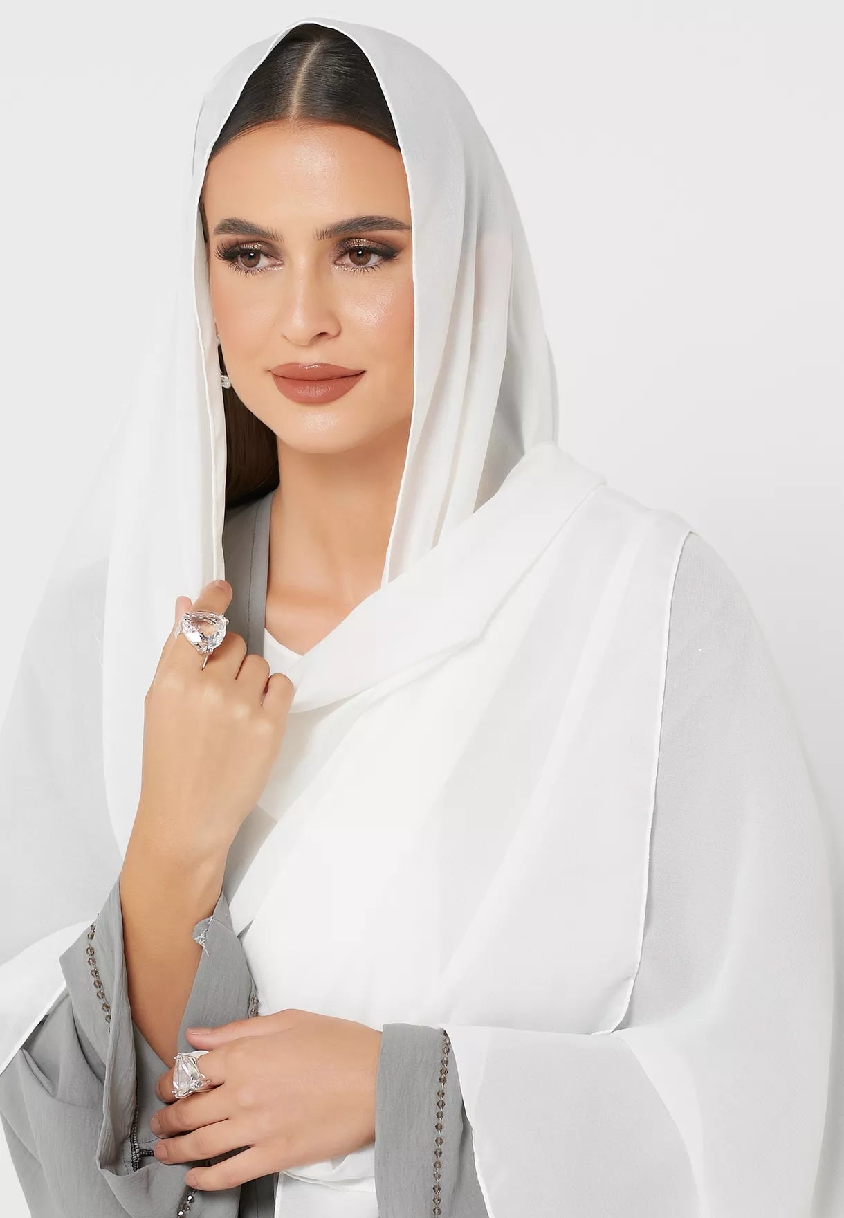Nukhbaa Premium Abaya