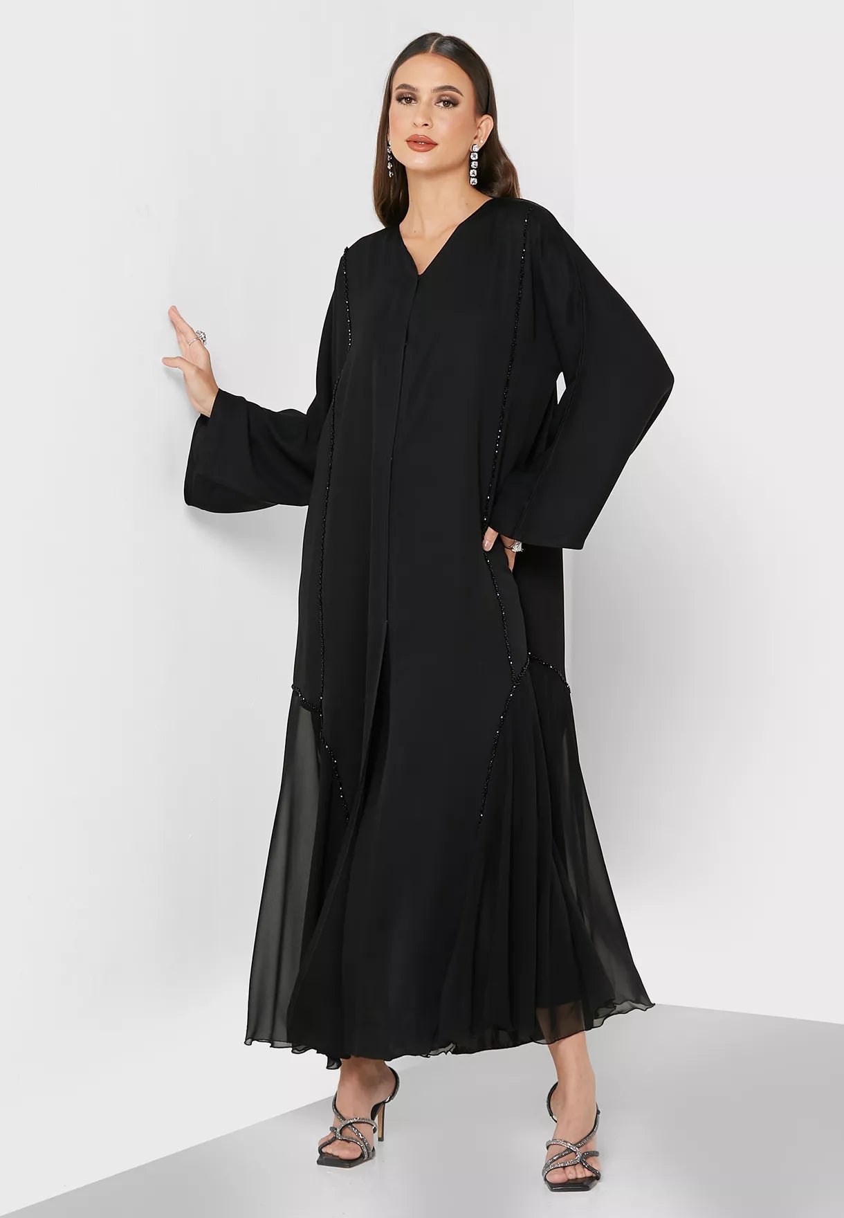 Nukhbaa Premium Abaya