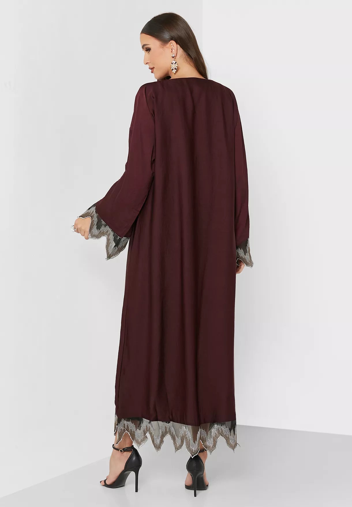 Nukhbaa Premium Abaya