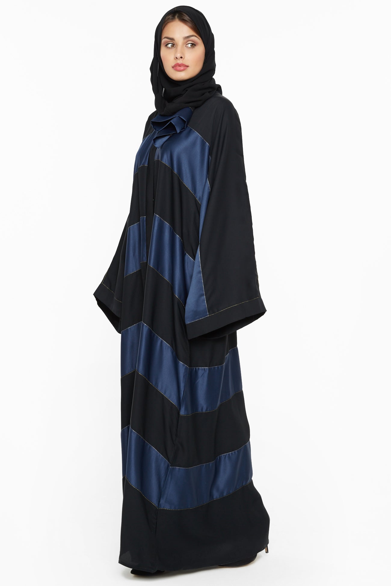 Abaya-AJ544A