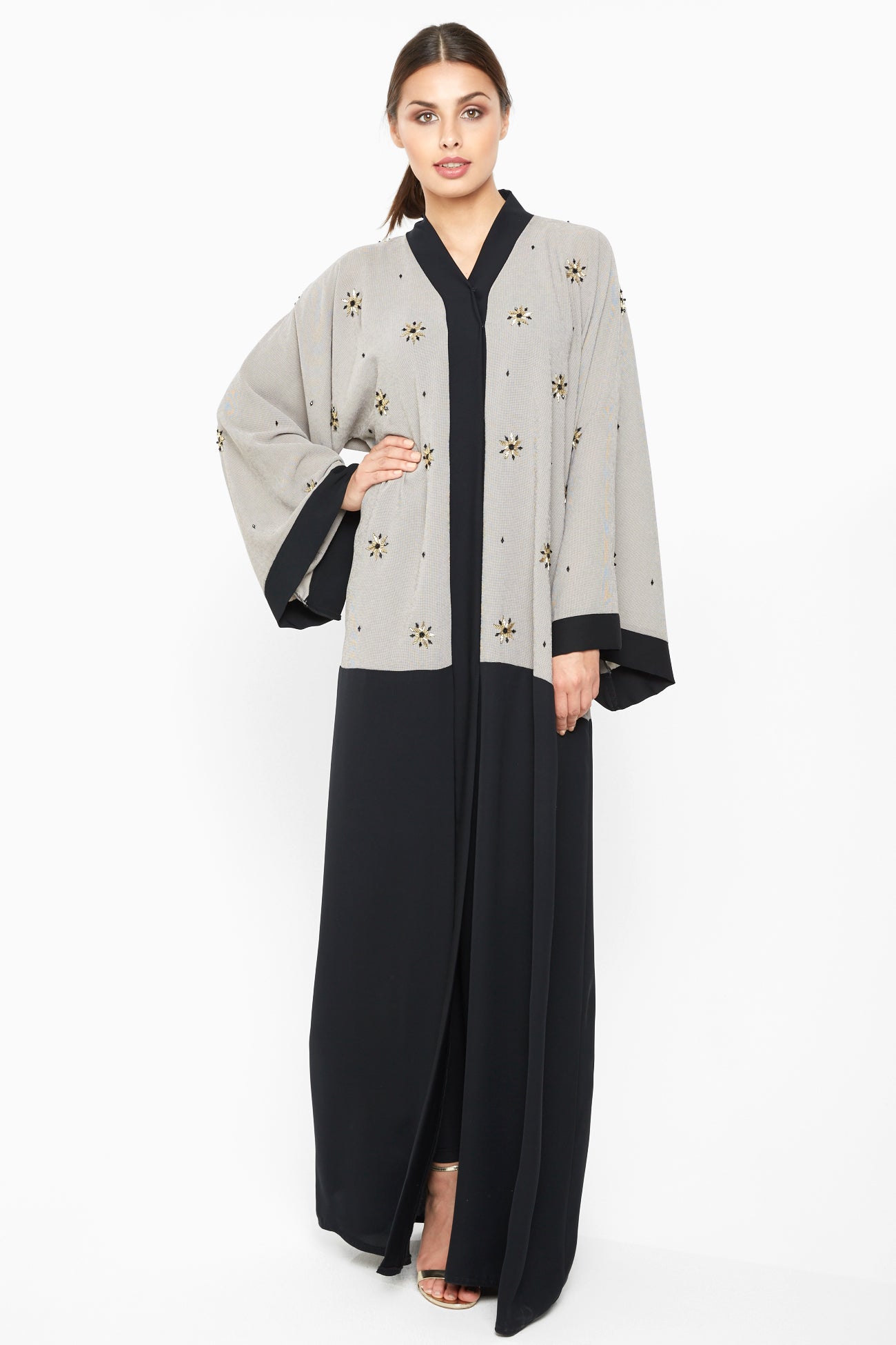 Abaya-AJ670A