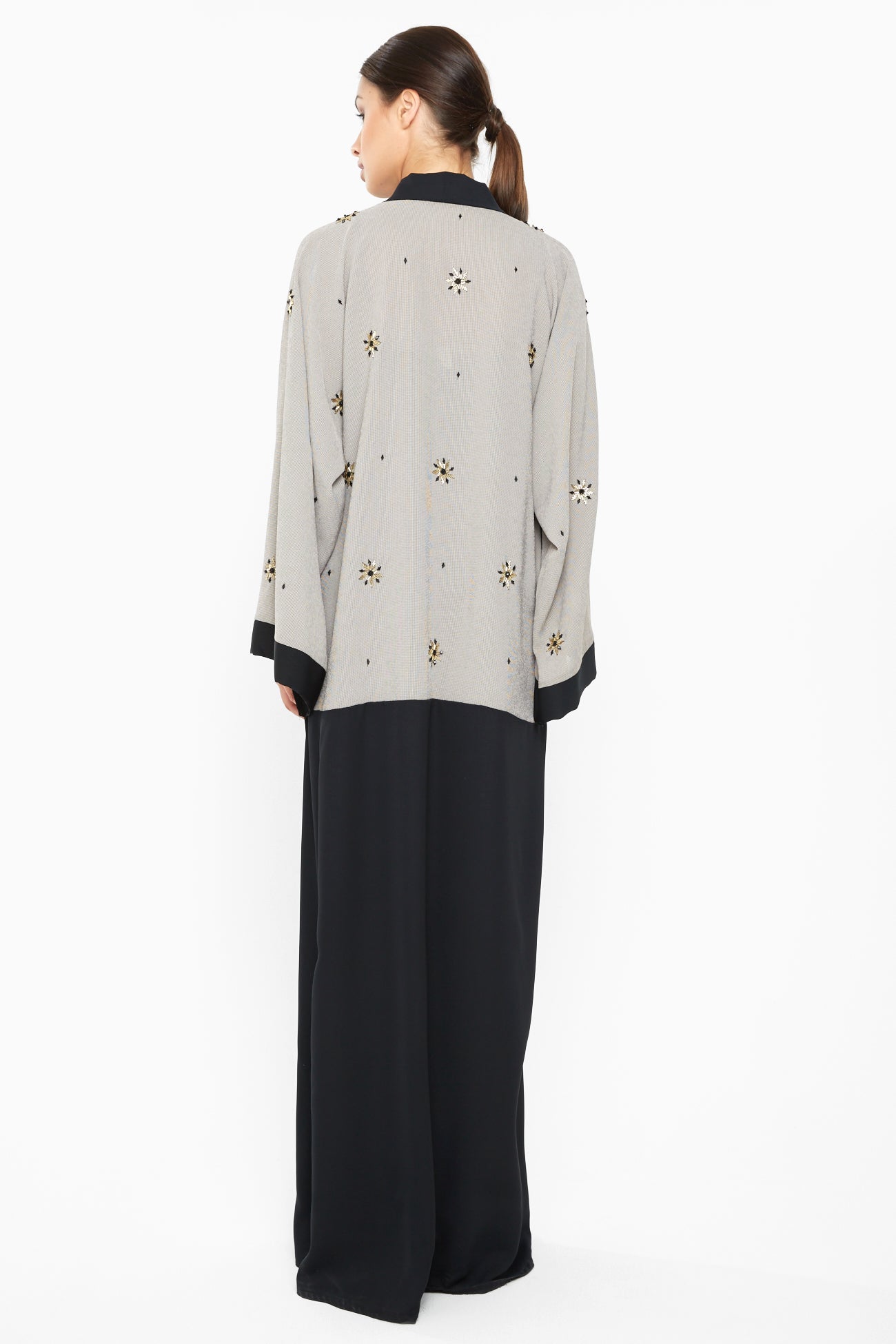 Abaya-AJ670A