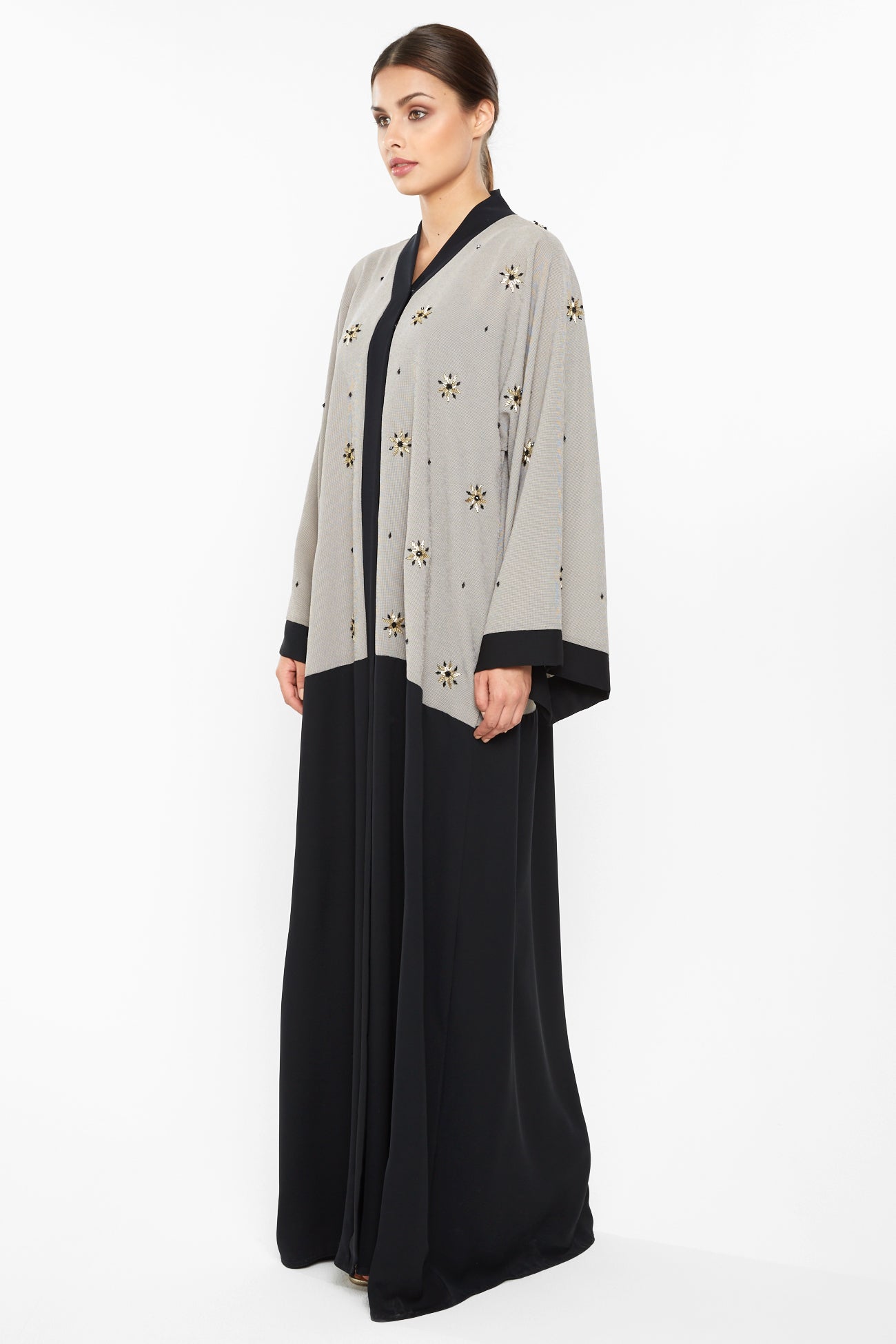 Abaya-AJ670A