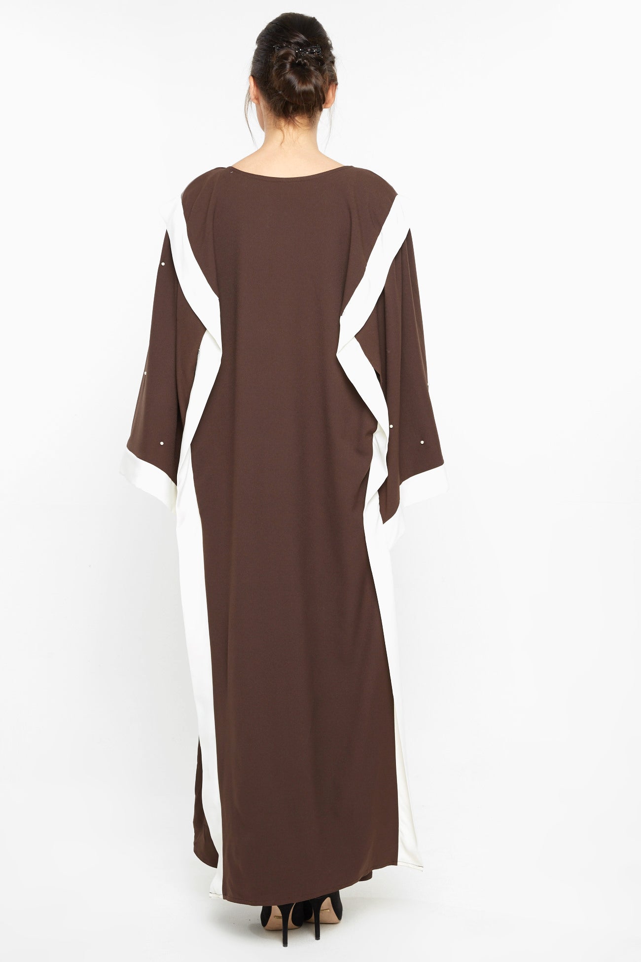 Abaya-AJ67A
