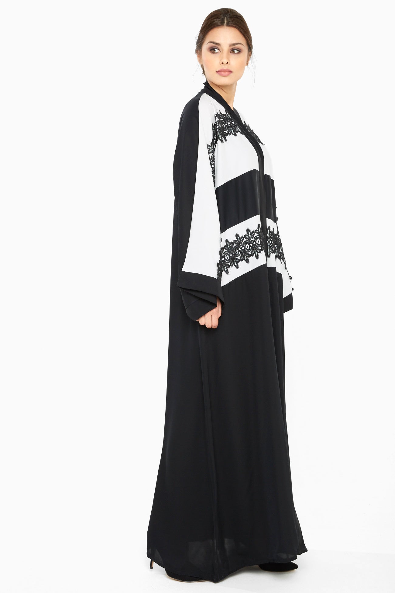 Abaya-Aj366A