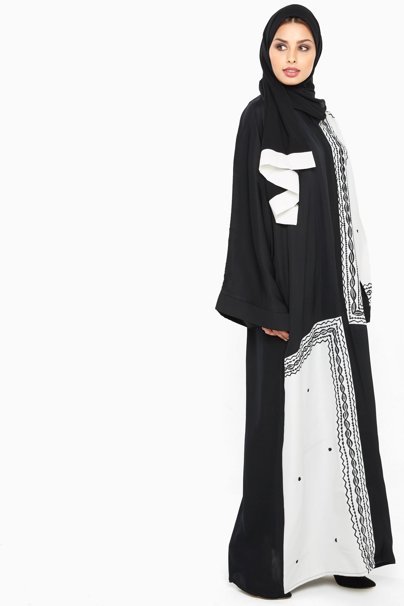 Abaya-Aj367A