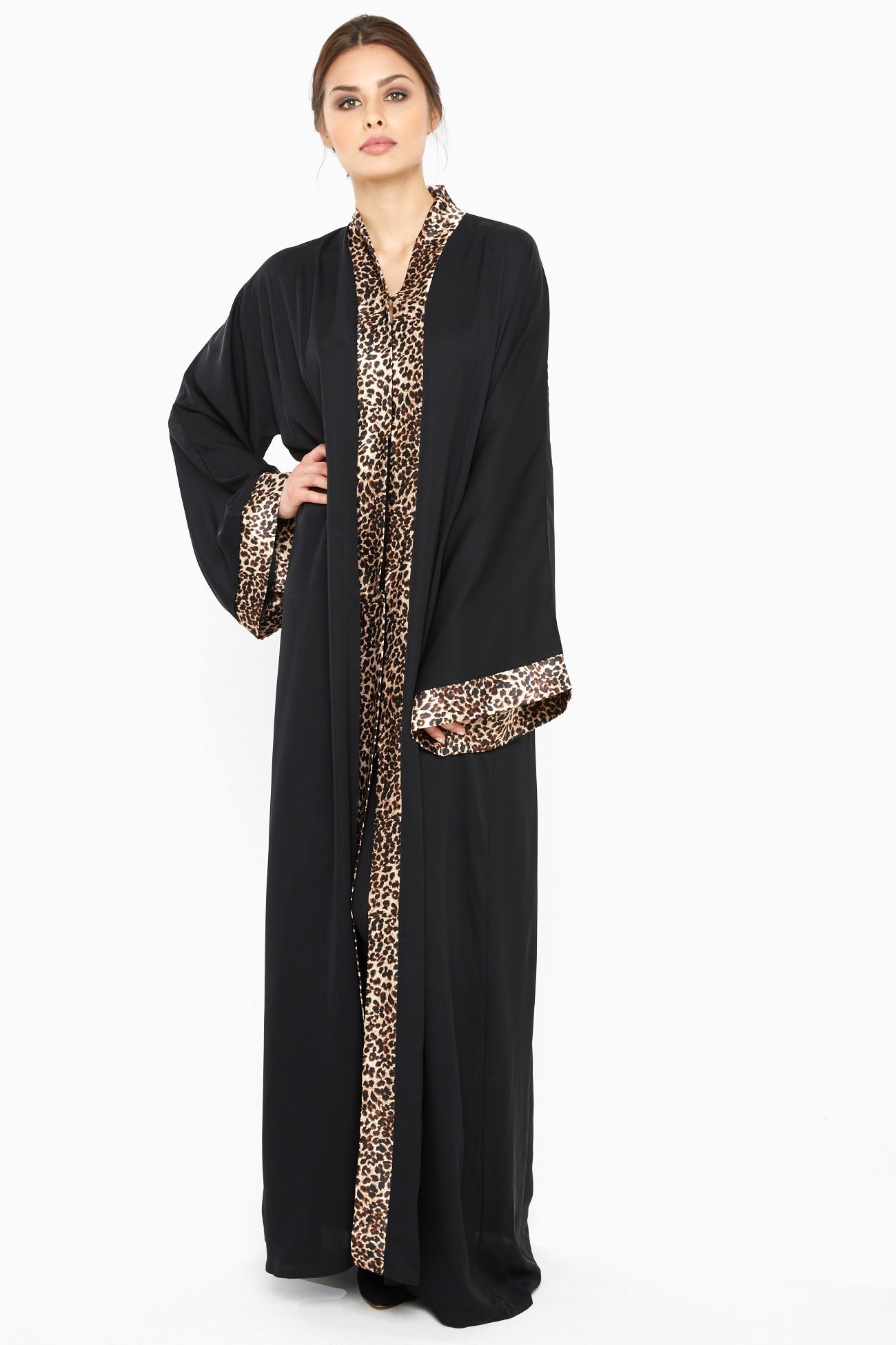 Abaya-Aj369A