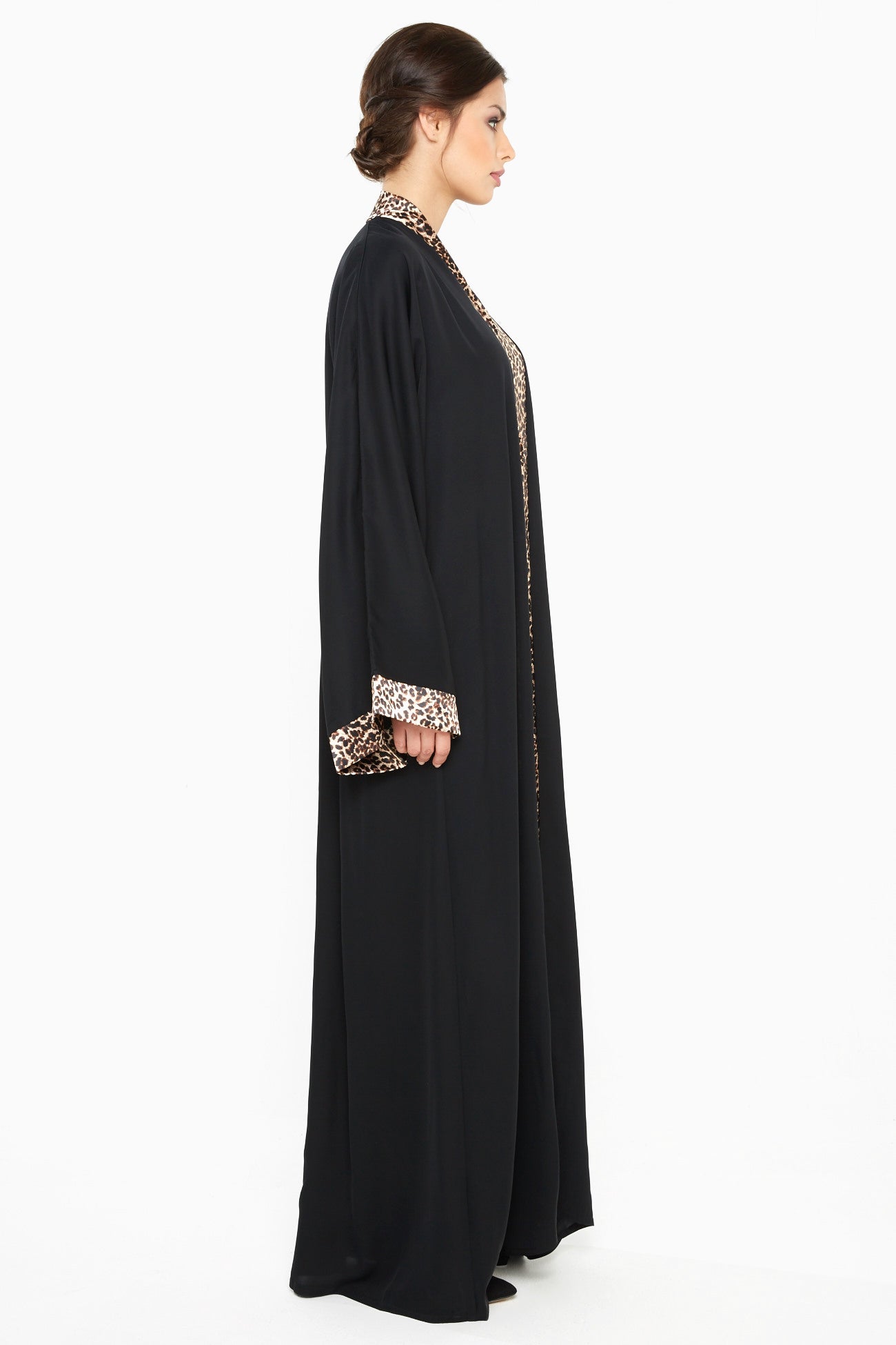 Abaya-Aj369A