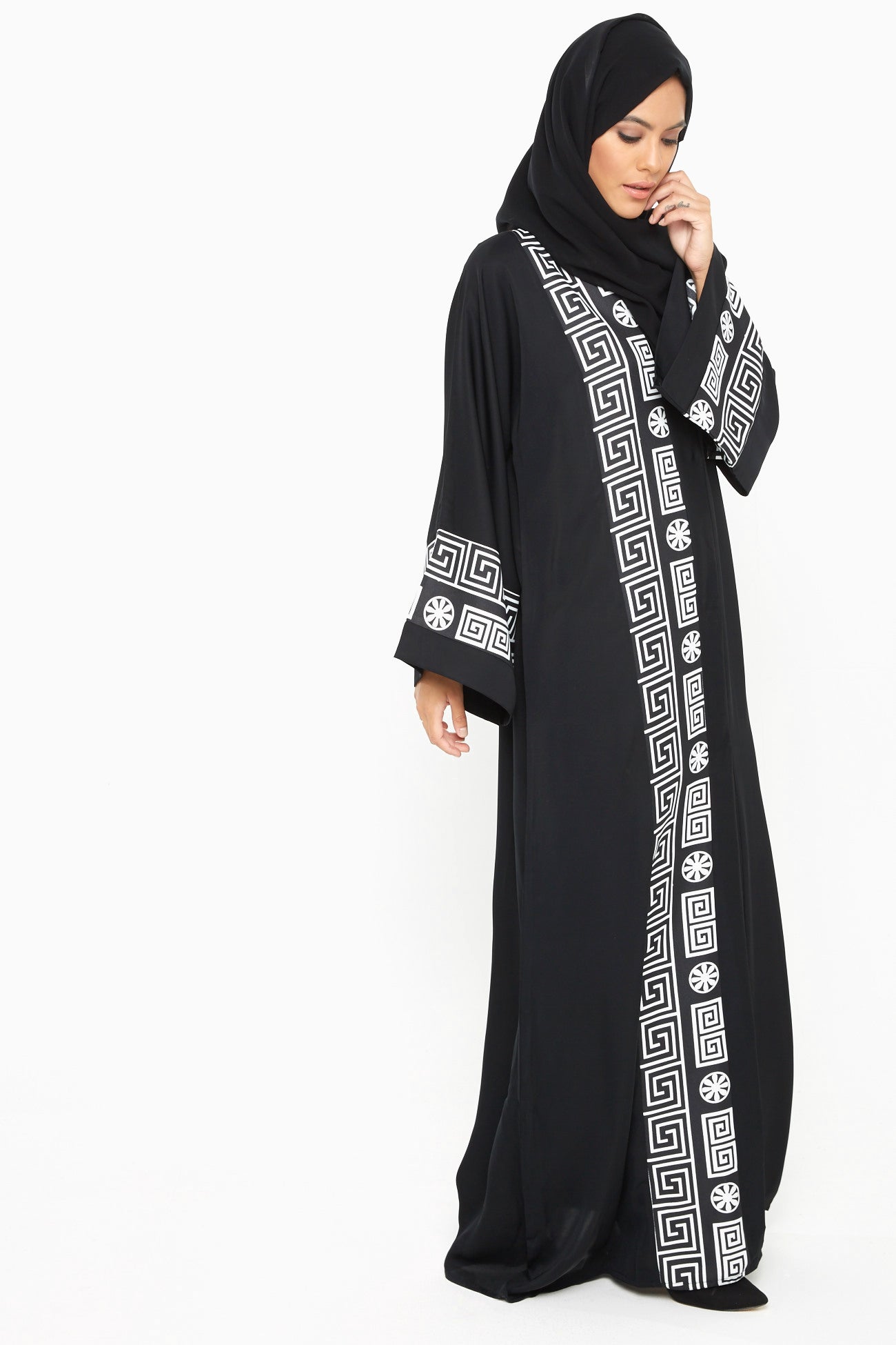Abaya-Aj374A