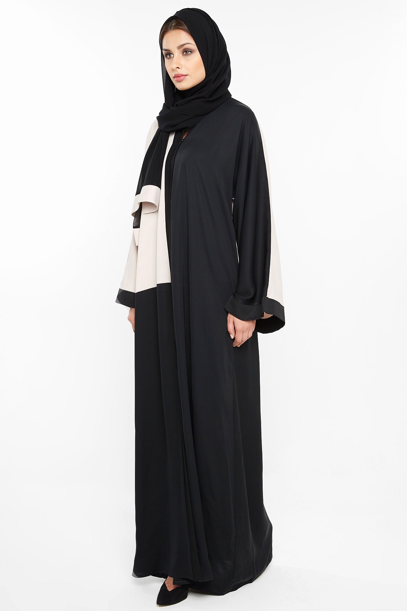 Abaya-Aj390A