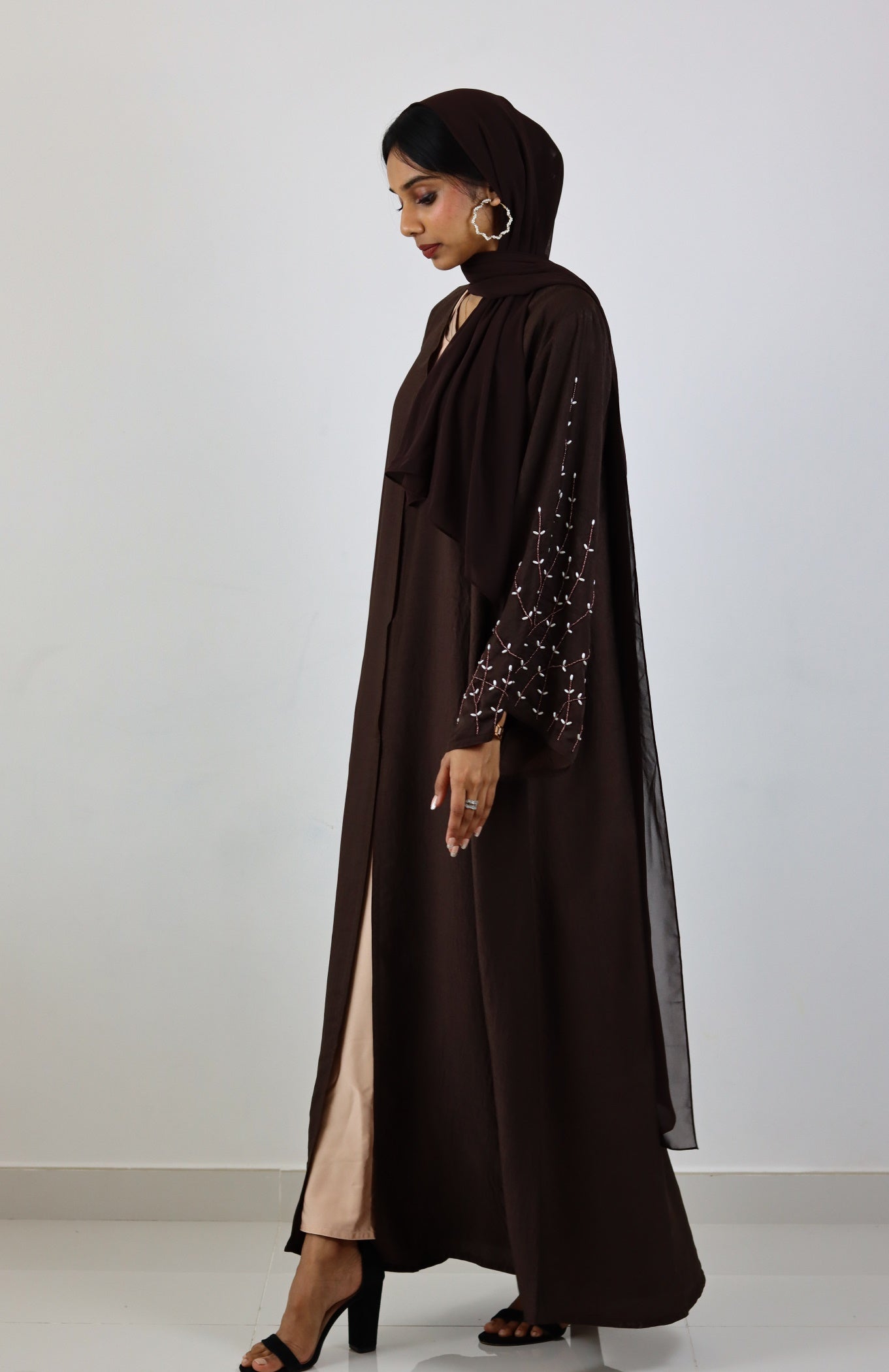 Premium nukhbaa abaya