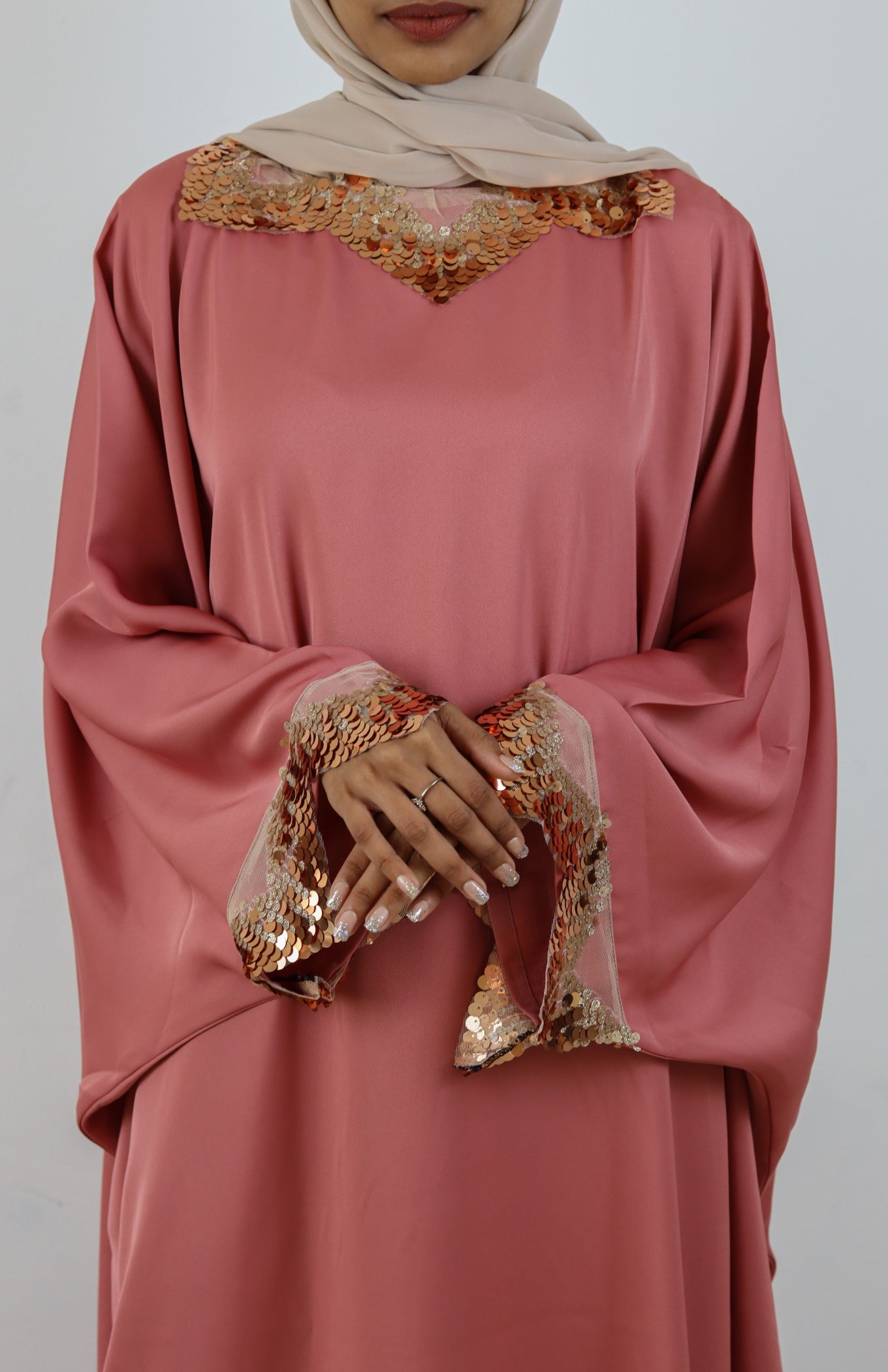 Premium nukhbaa abaya