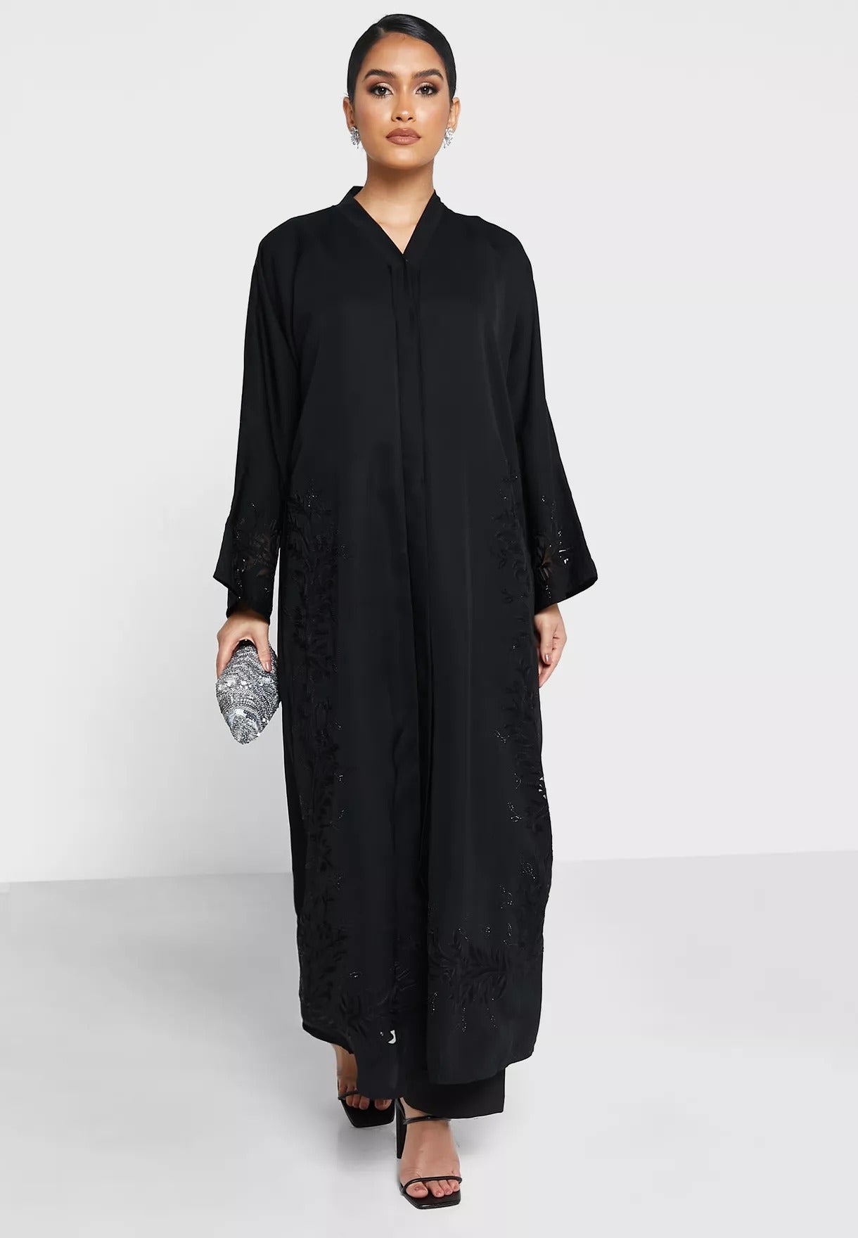 Nukhbaa Premium Abaya