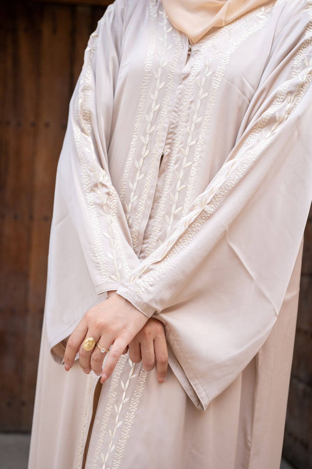 Nukhbaa Premium Abaya-LM09