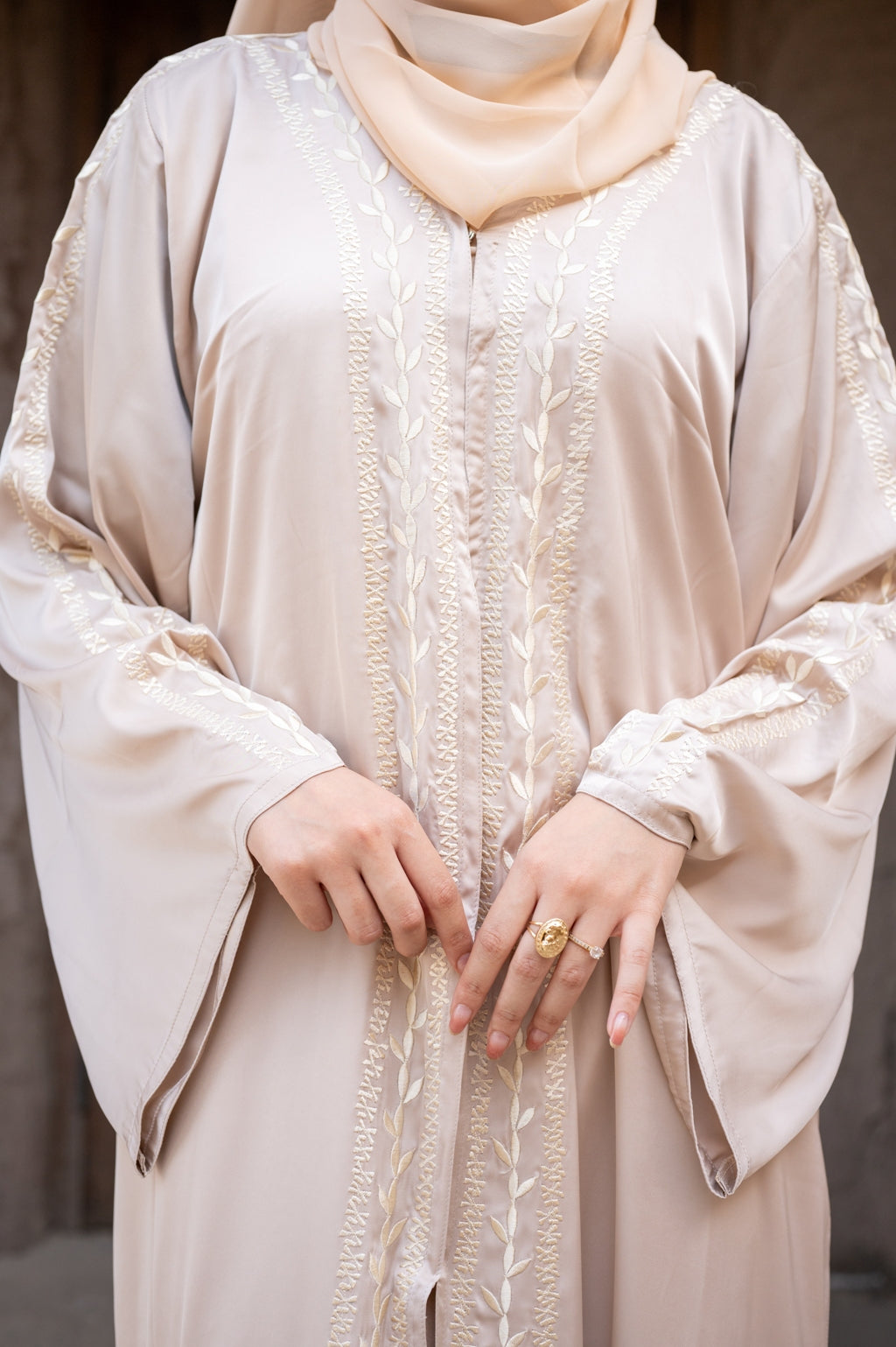 Nukhbaa Premium Abaya-LM09