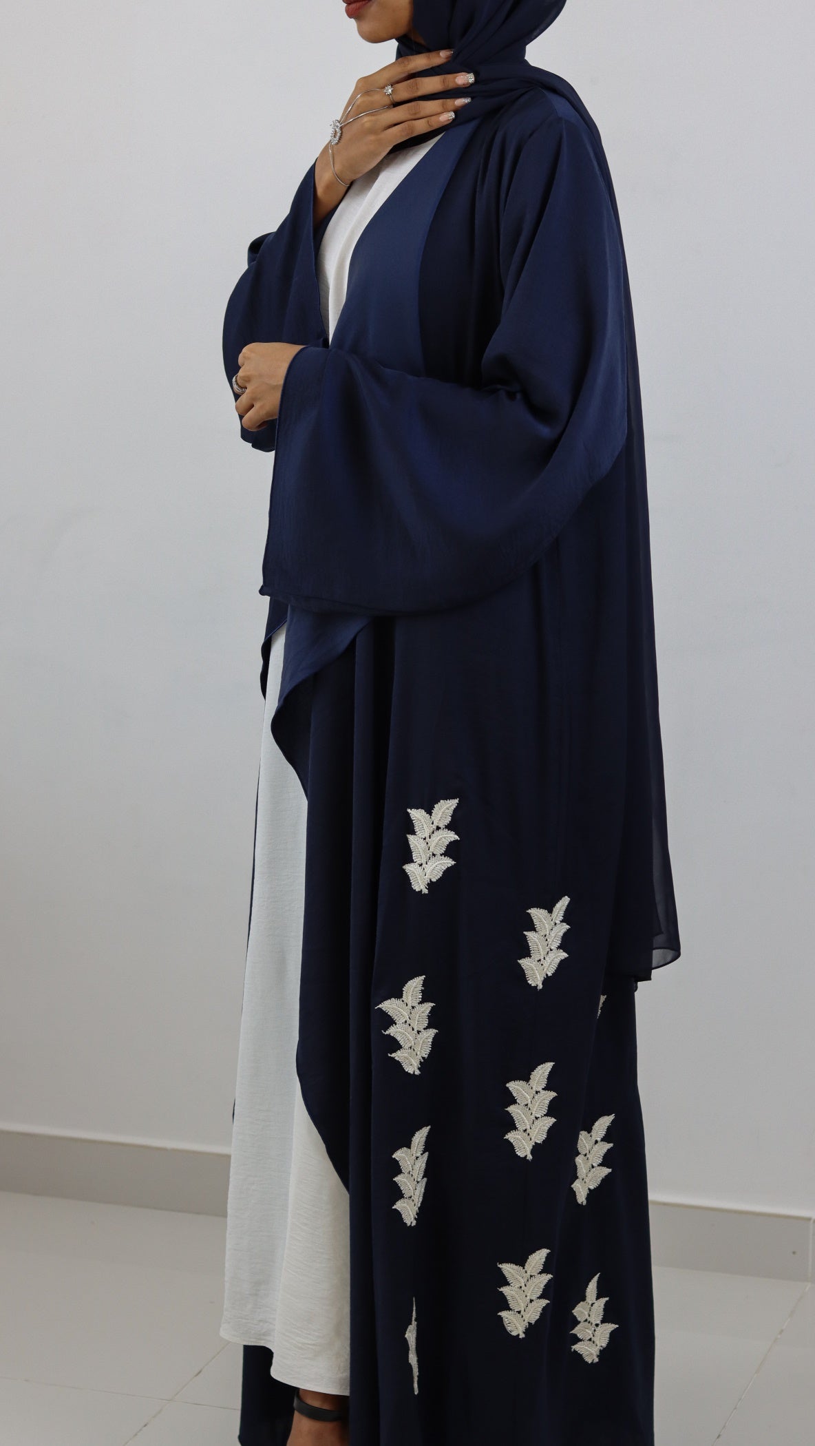 Nardin abaya