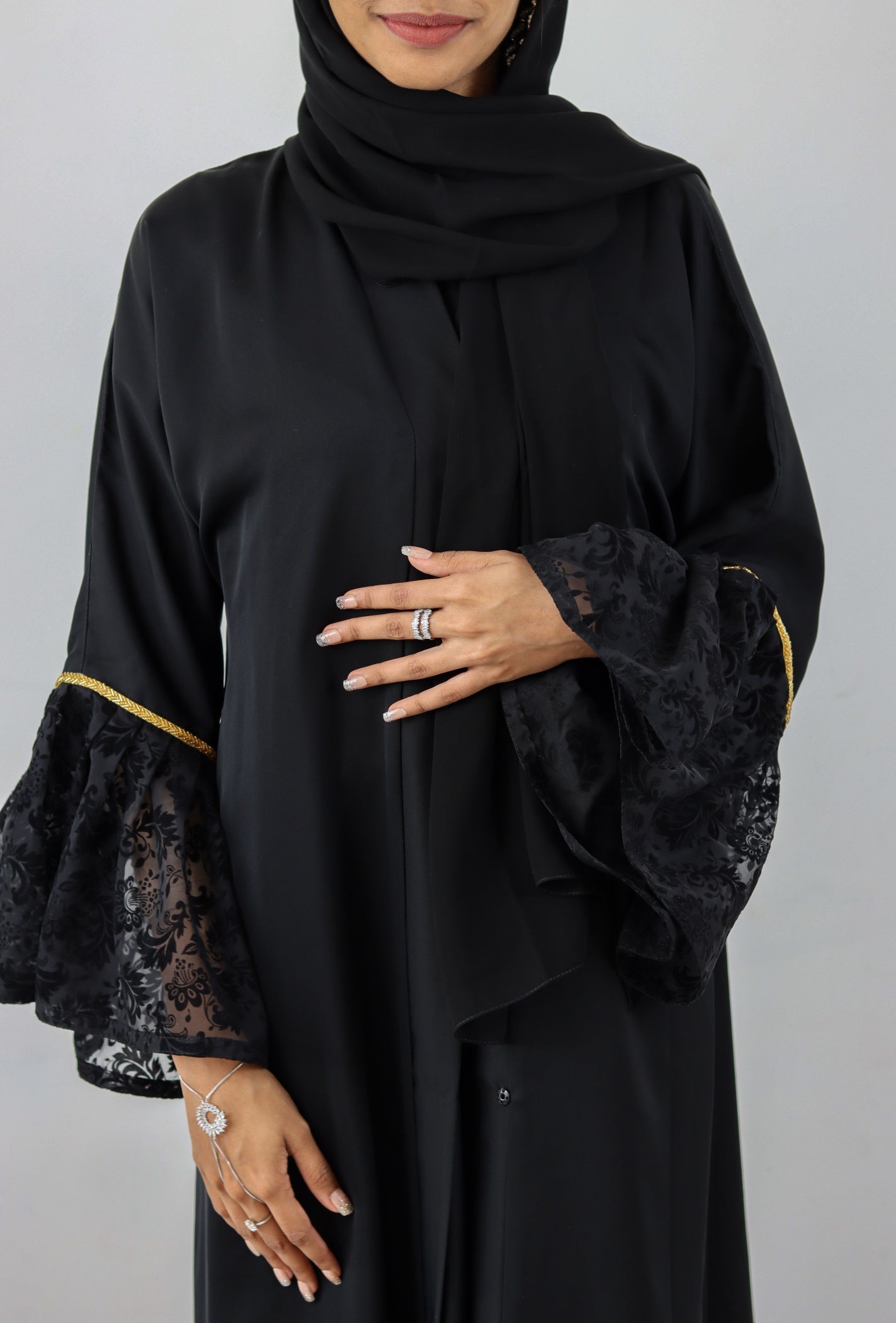Premium nukhbaa abaya