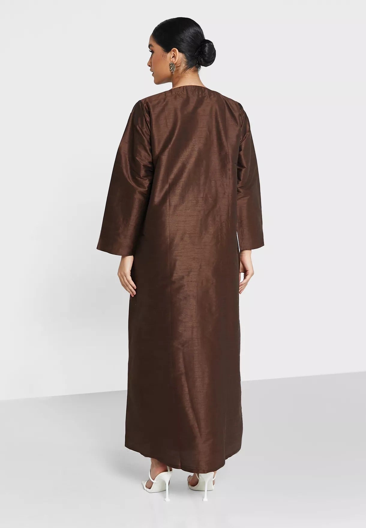 Nukhbaa Premium Abaya