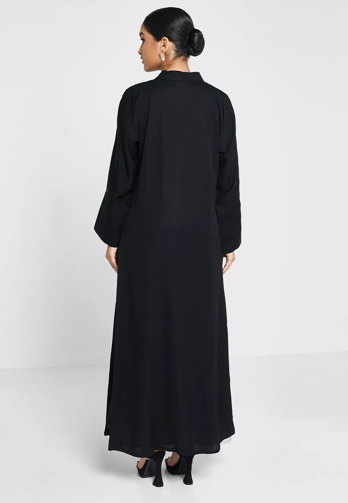Nukhbaa Premium Abaya