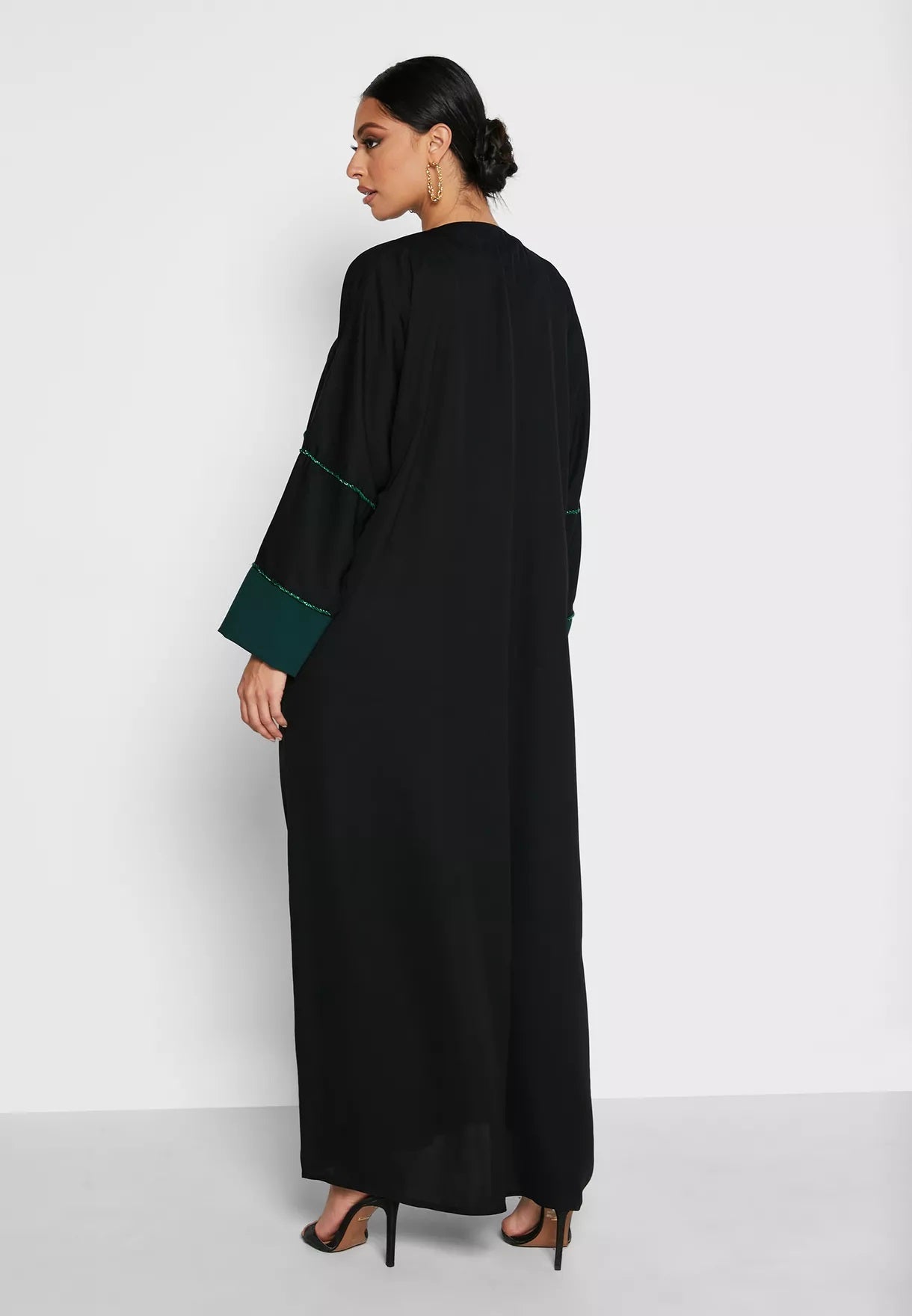 Abaya-SHAJS5215