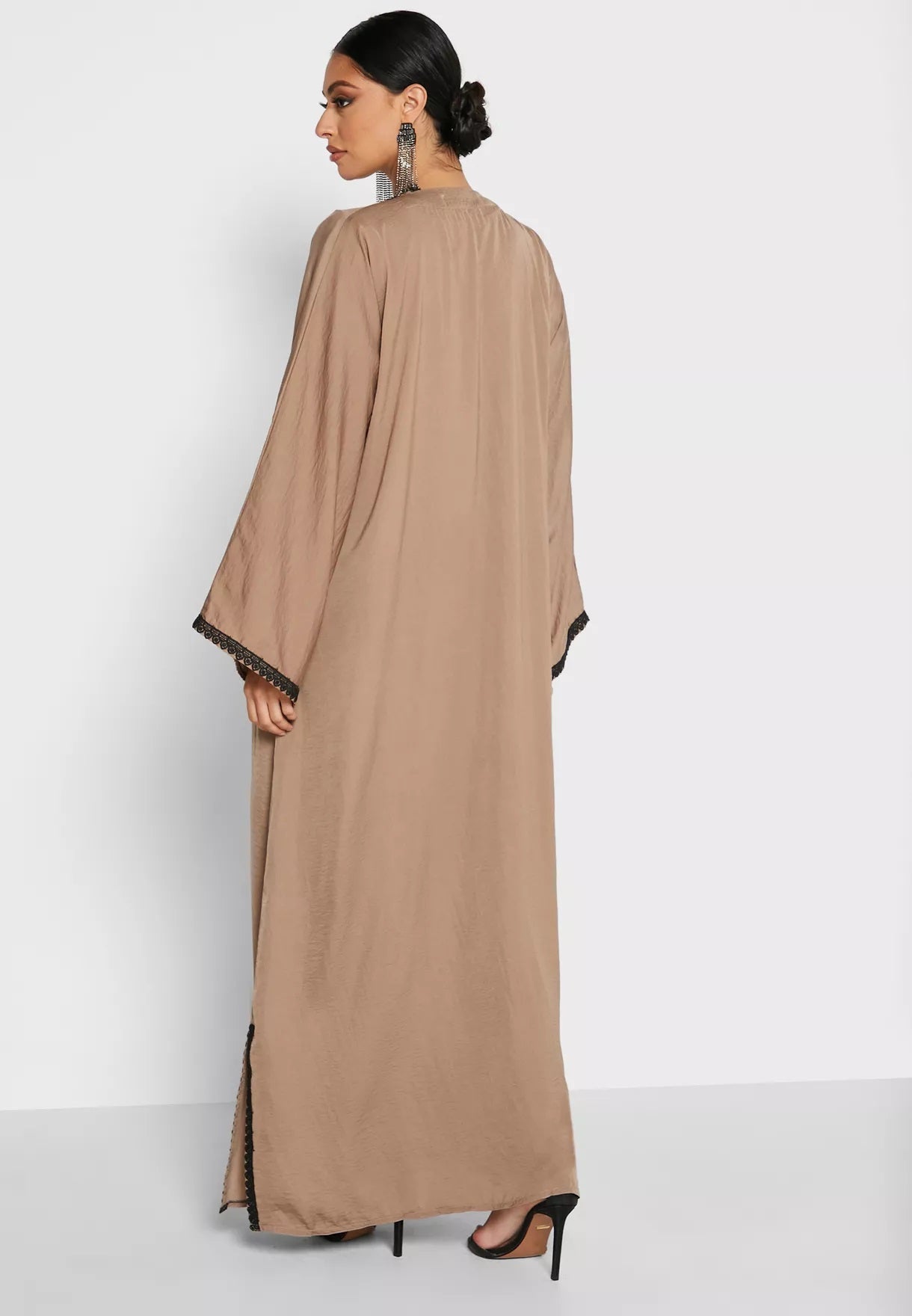 Abaya-SHAJS5220