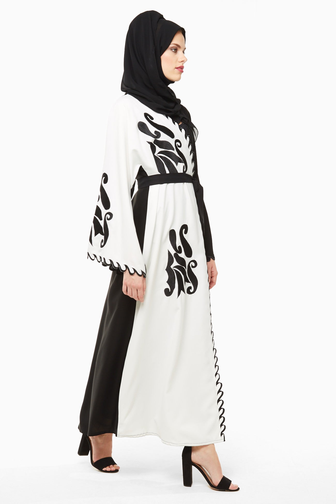 Abaya-SQ3A