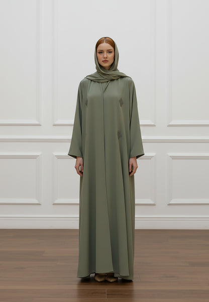 Luxurious-2-Piece-BarB-Crepe-Abaya-Set-|-Matching-Inner-Dress-&-Hijab-Included-2P819