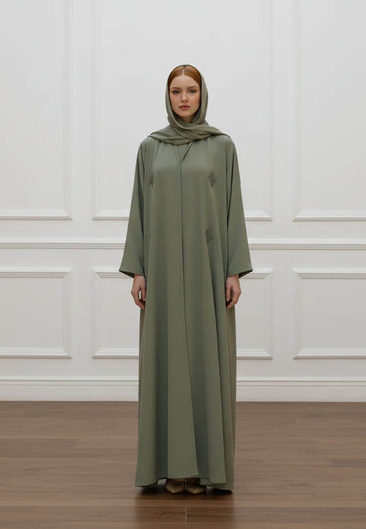 Luxurious-2-Piece-BarB-Crepe-Abaya-Set-|-Matching-Inner-Dress-&-Hijab-Included-2P819