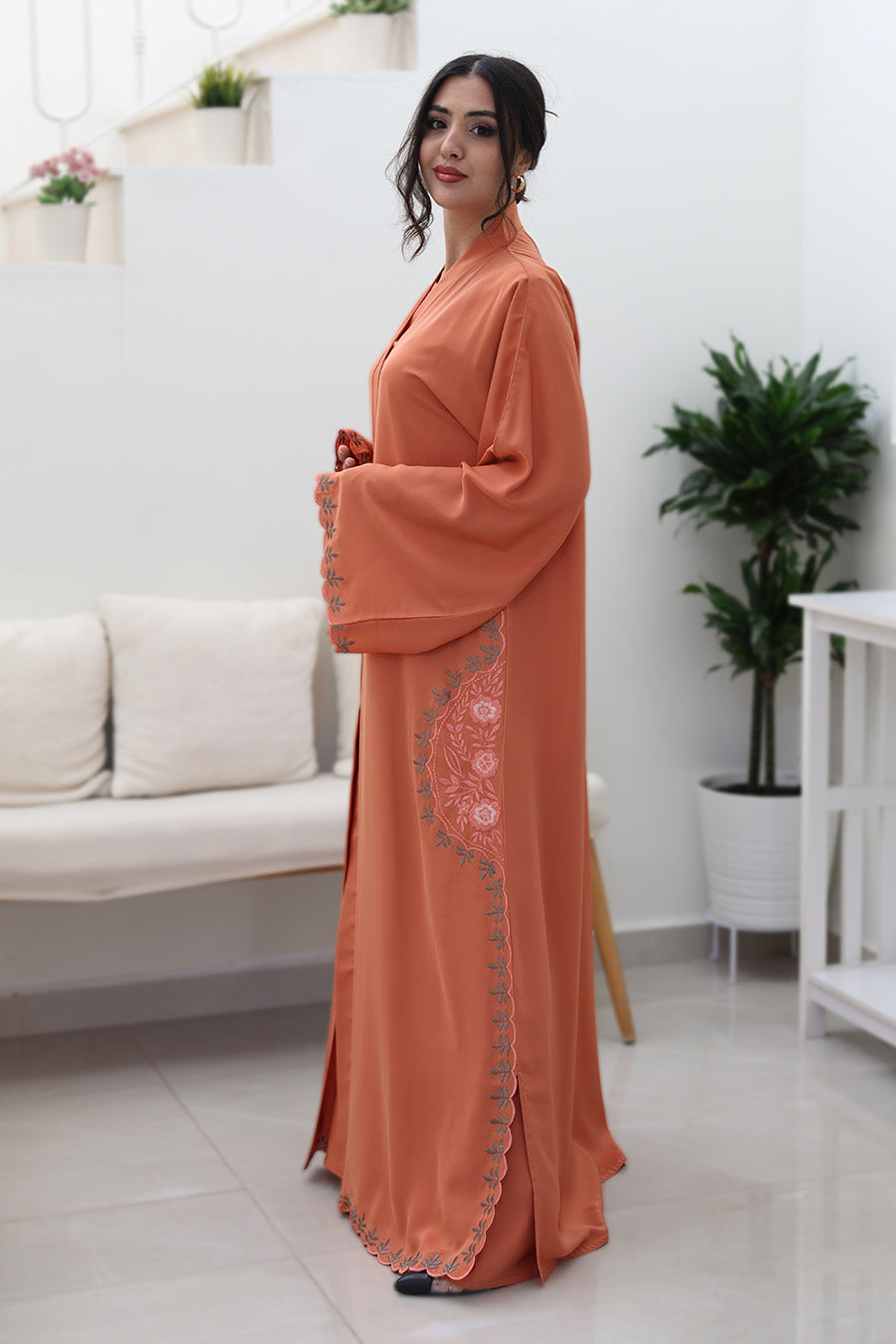 Wholesale-Abaya-Nukhbaa-made-in-Dubai-abaya-Box-of-12-Abayas-WS-767