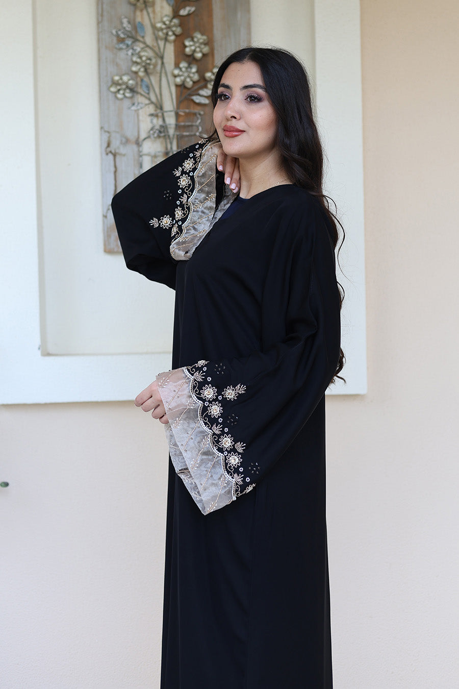 Timeless-elegance-black-abaya-778