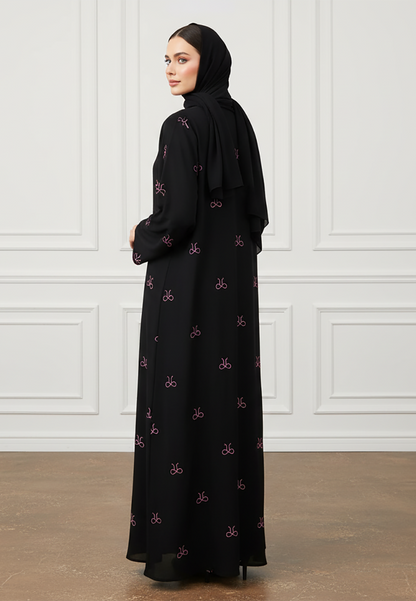 Classic-Black-with-Pastel-Pink-accents-893