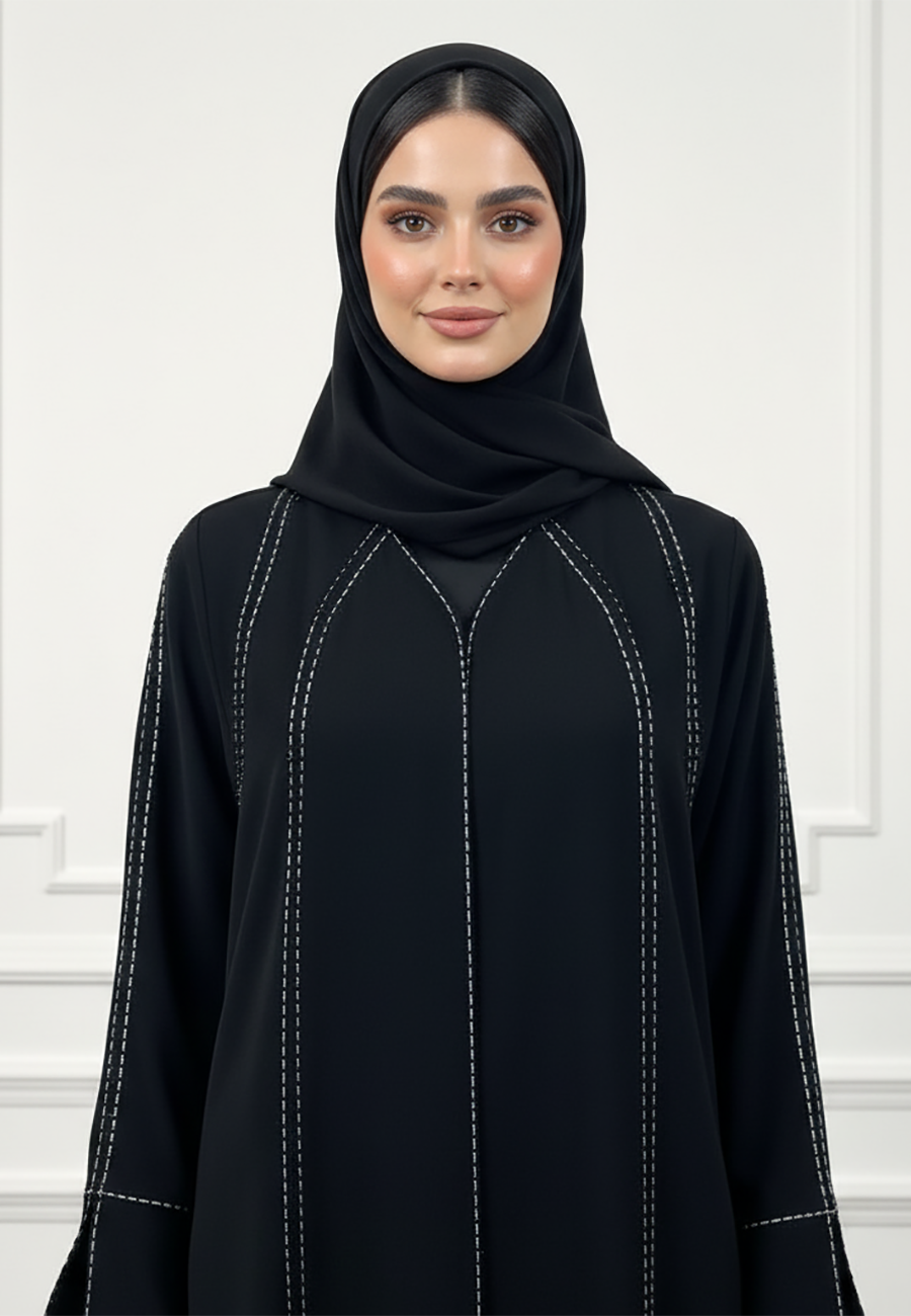 Elegance-in-Linear-Contrast-903